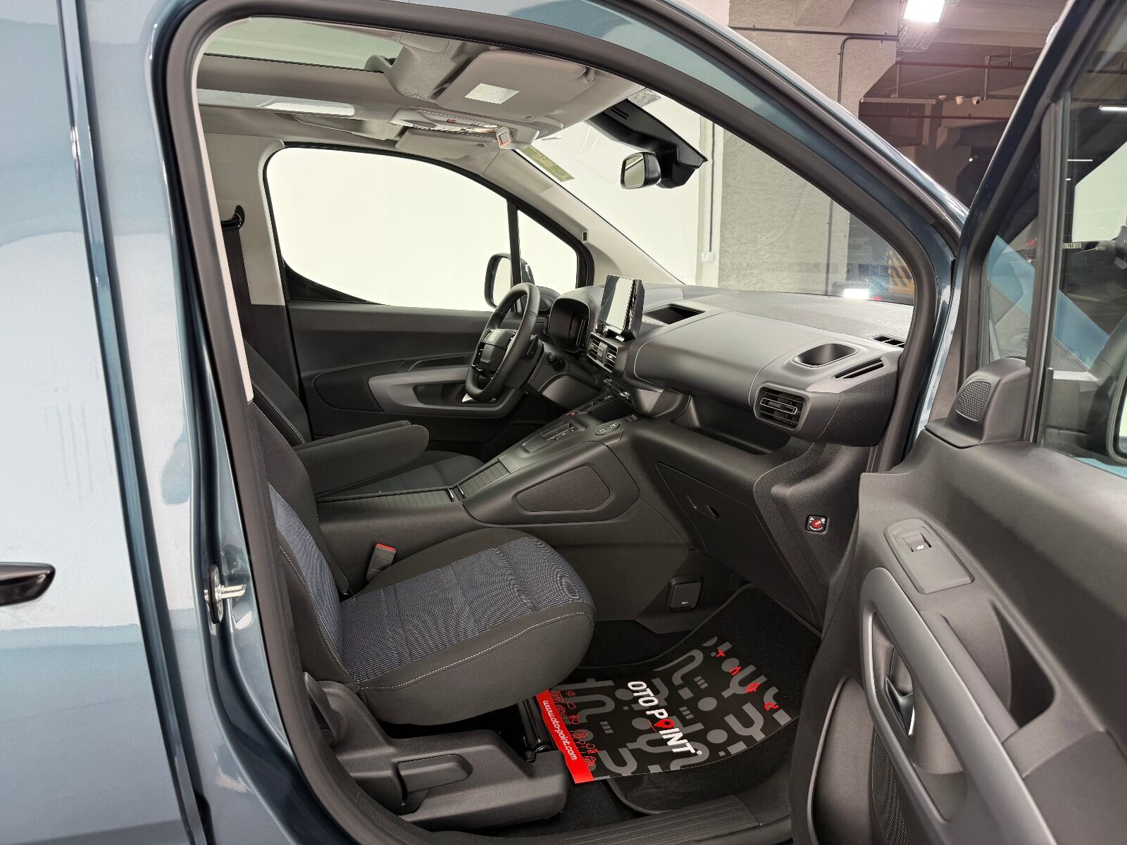 Fiat Doblo Combi 1.5 BlueHDİ Premio Plus - 2025 - Detay