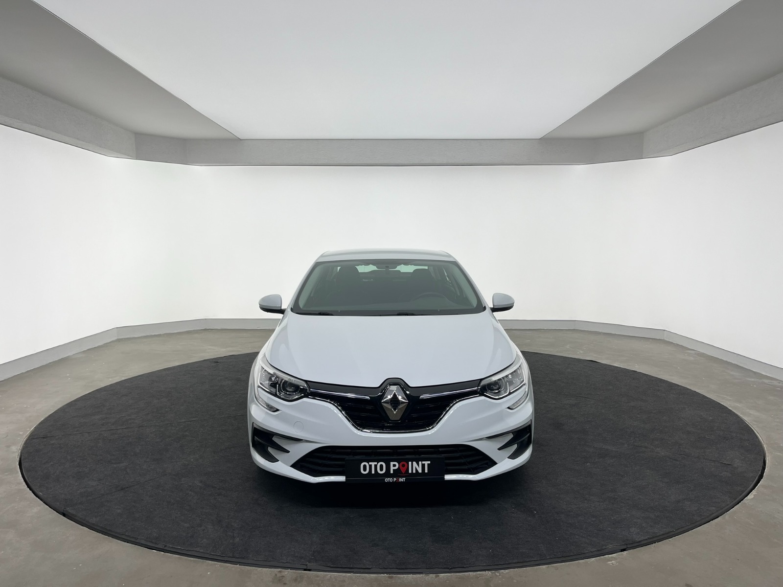 Renault Megane Sedan 1.3 TCe Joy EDC - 2022