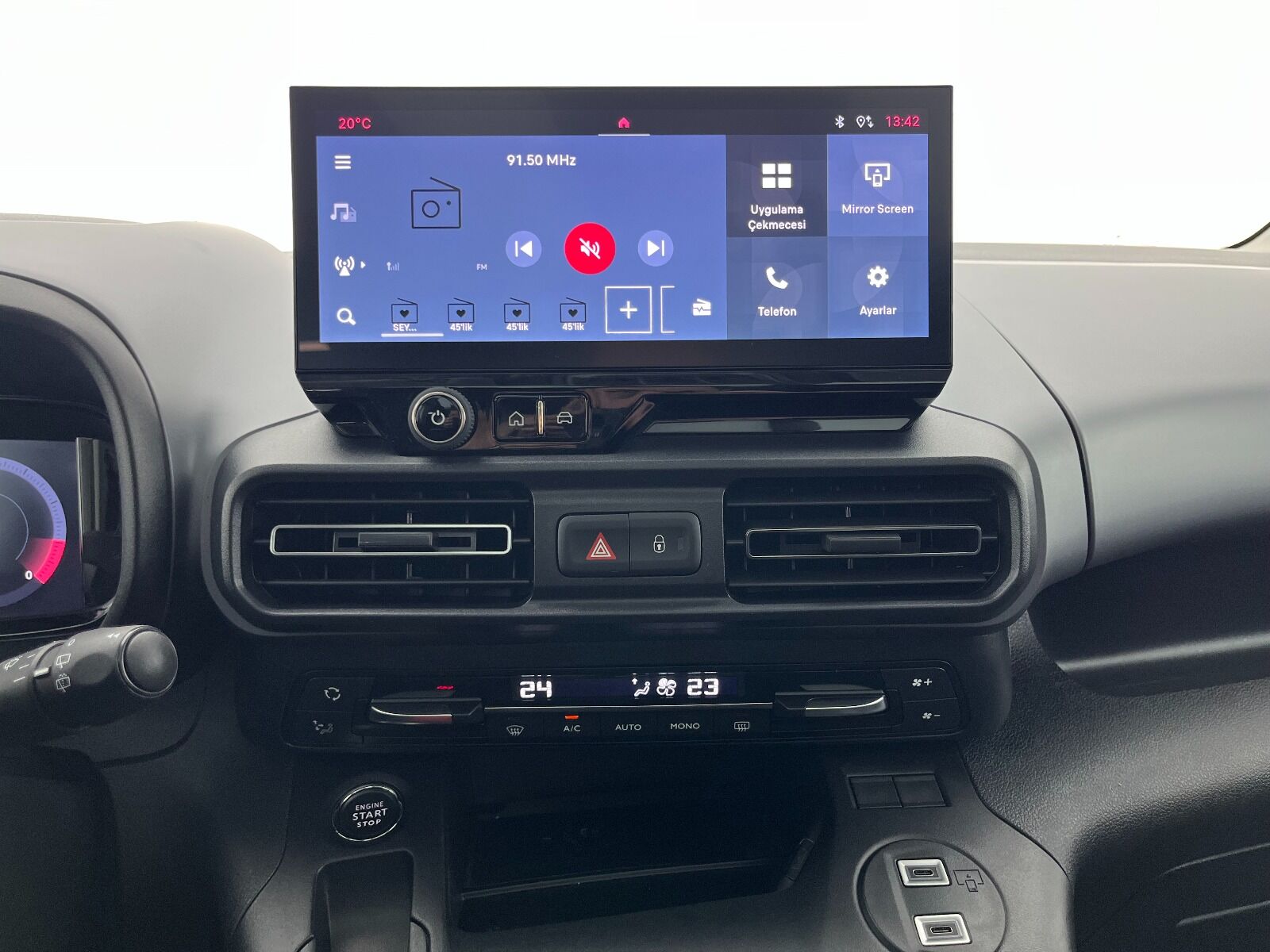 Fiat Doblo Combi 1.5 BlueHDİ Premio Plus - 2025 - Detay