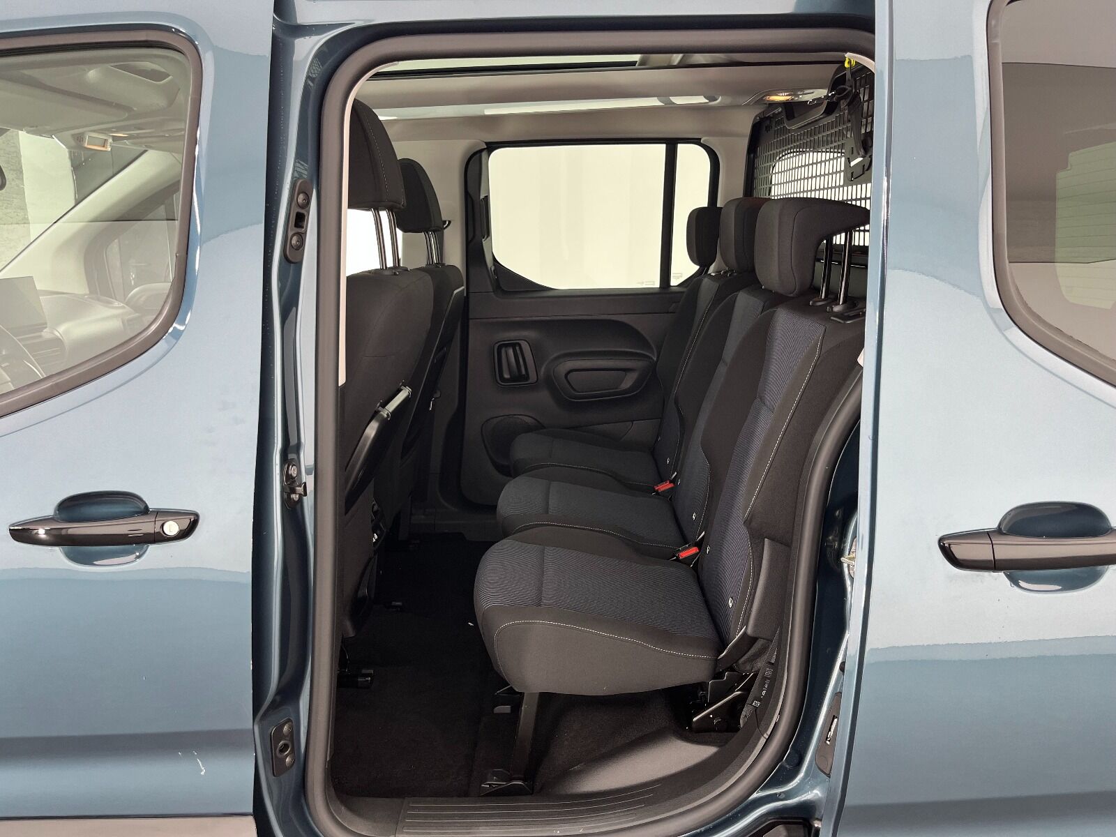 Fiat Doblo Combi 1.5 BlueHDİ Premio Plus - 2025 - Detay