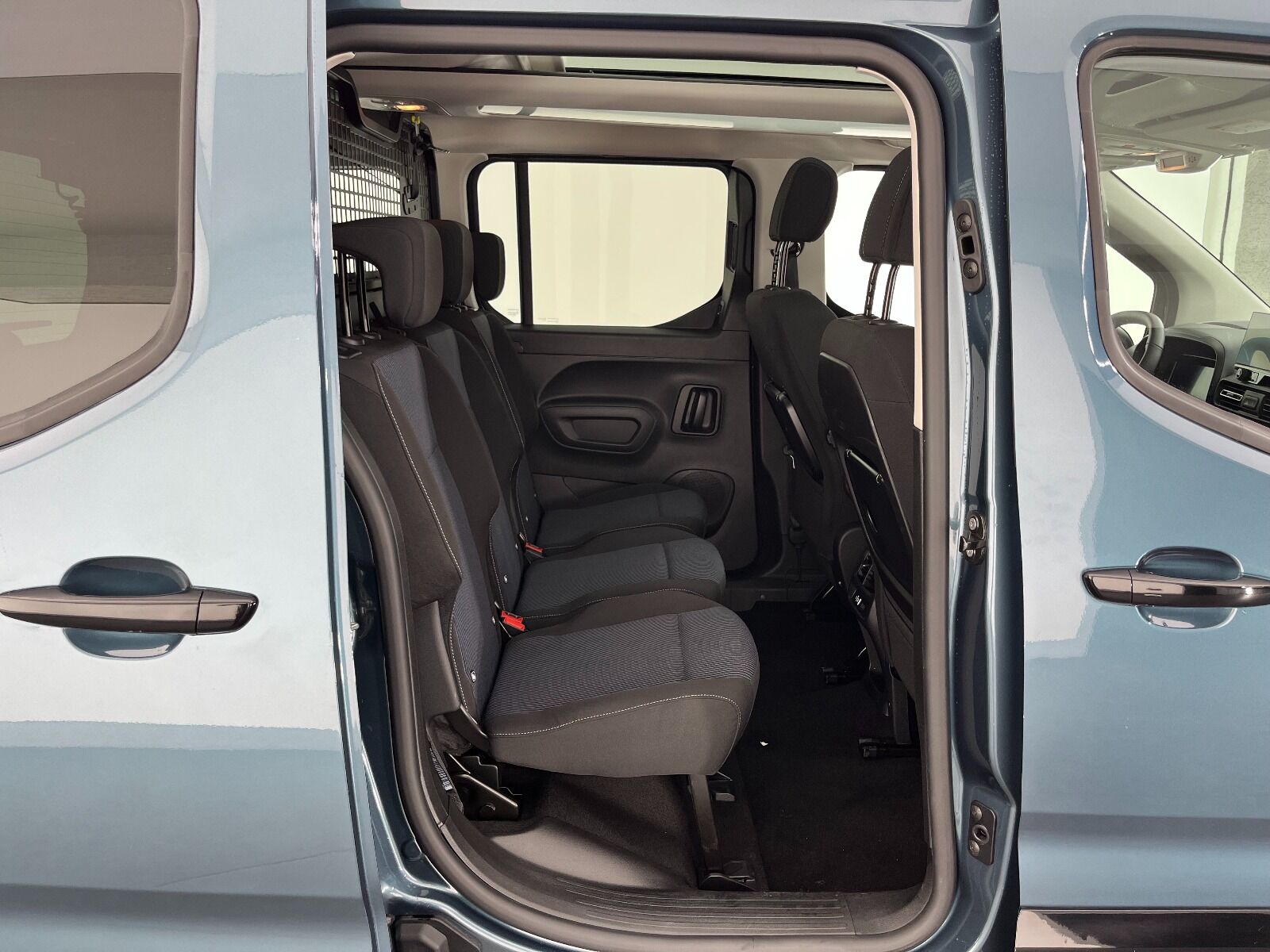 Fiat Doblo Combi 1.5 BlueHDİ Premio Plus - 2025 - Detay