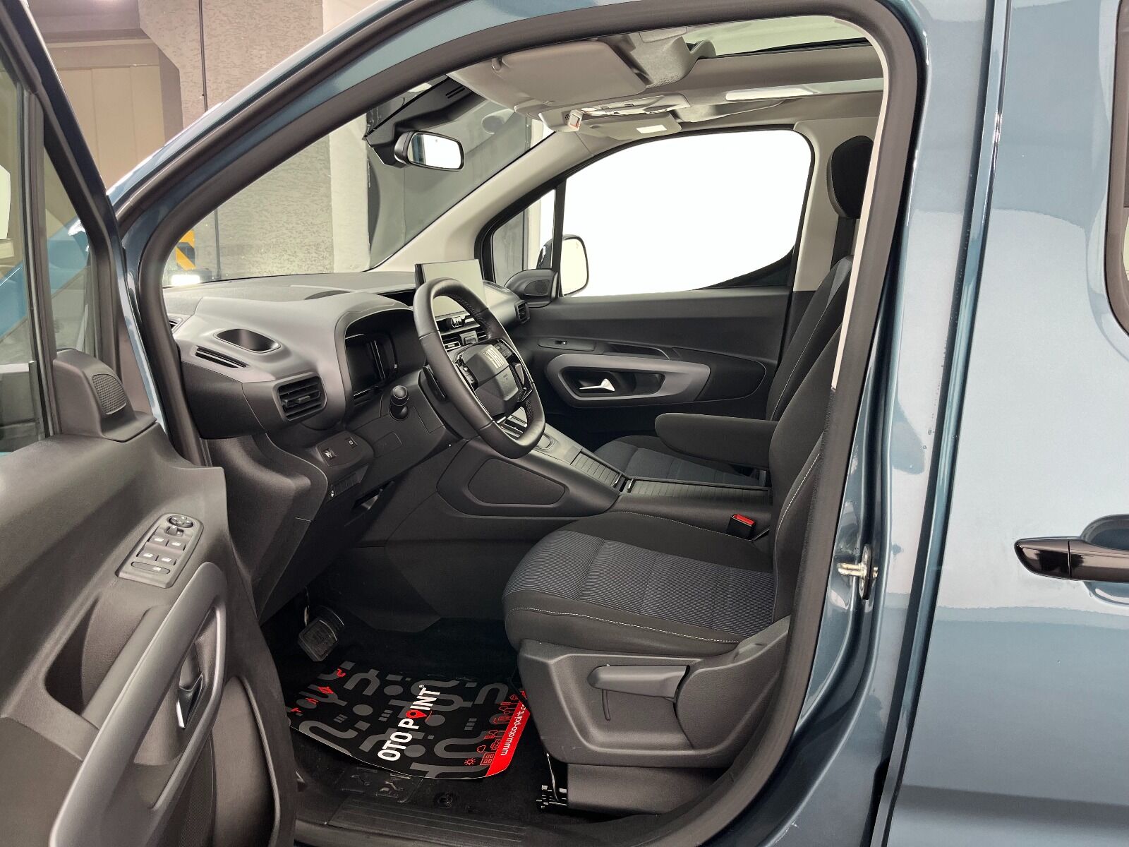 Fiat Doblo Combi 1.5 BlueHDİ Premio Plus - 2025 - Detay