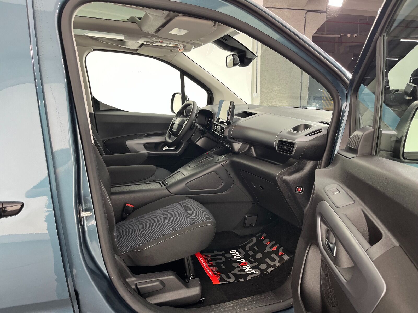 Fiat Doblo Combi 1.5 BlueHDİ Premio Plus - 2025 - Detay