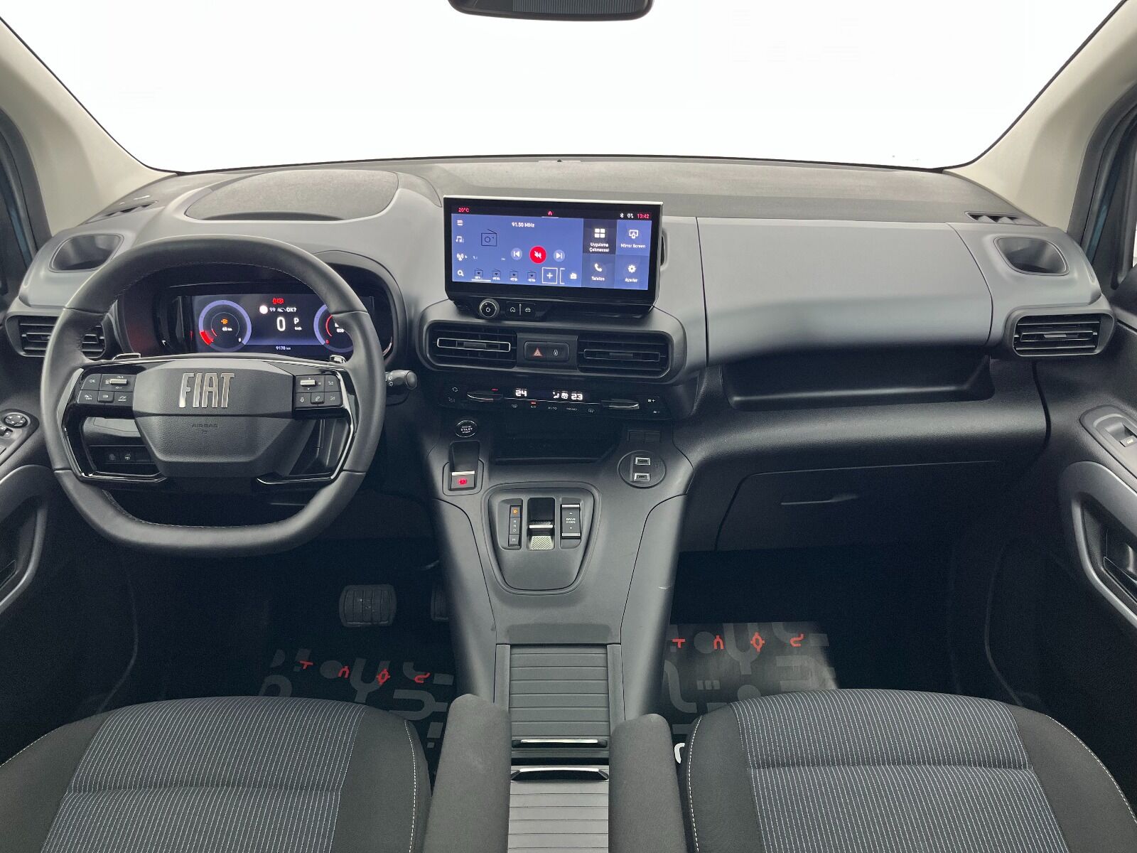 Fiat Doblo Combi 1.5 BlueHDİ Premio Plus - 2025 - Detay