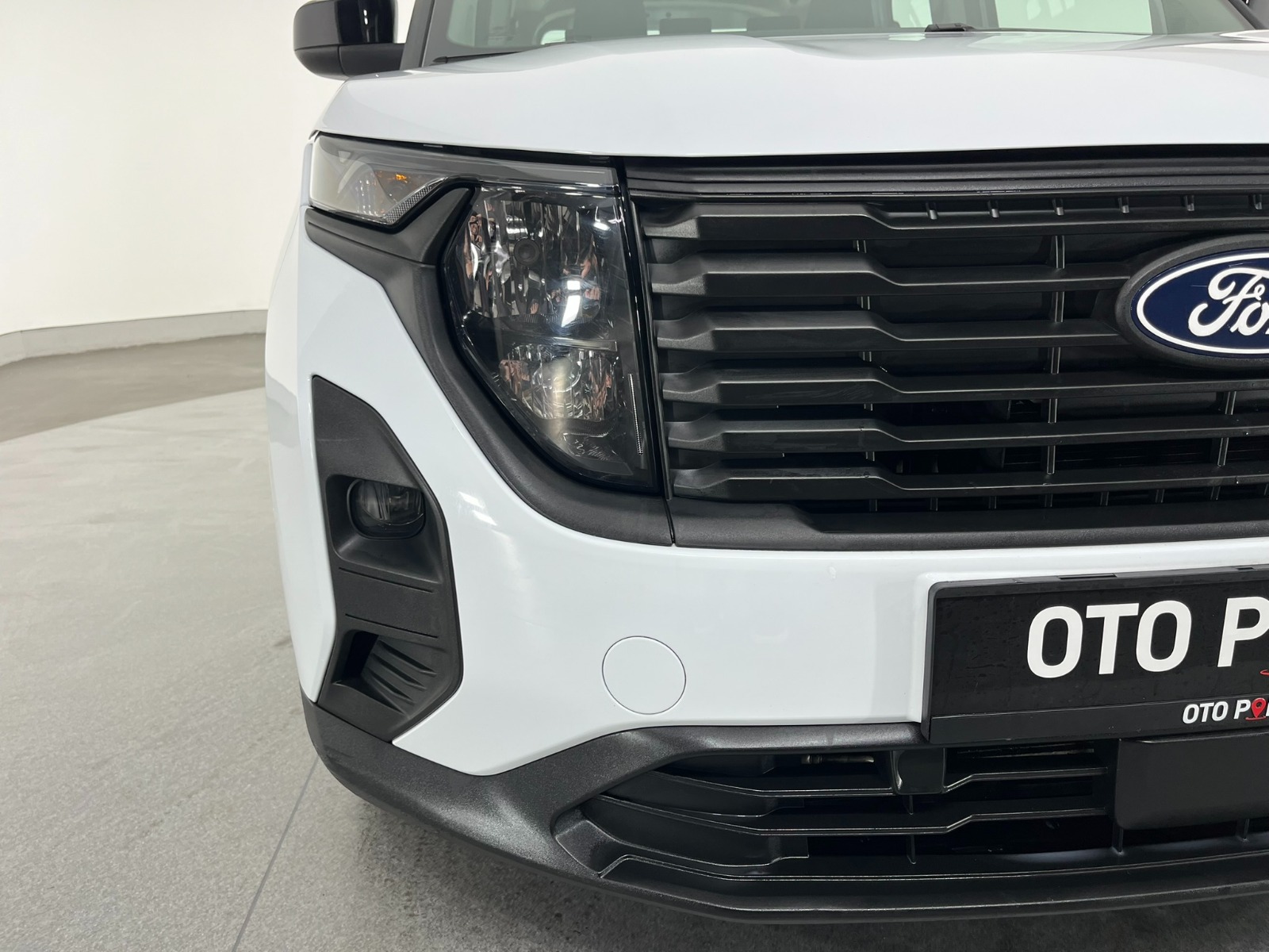 Ford Tourneo Courier Kombi 1.5 EcoBlue Deluxe - 2024 - Detay