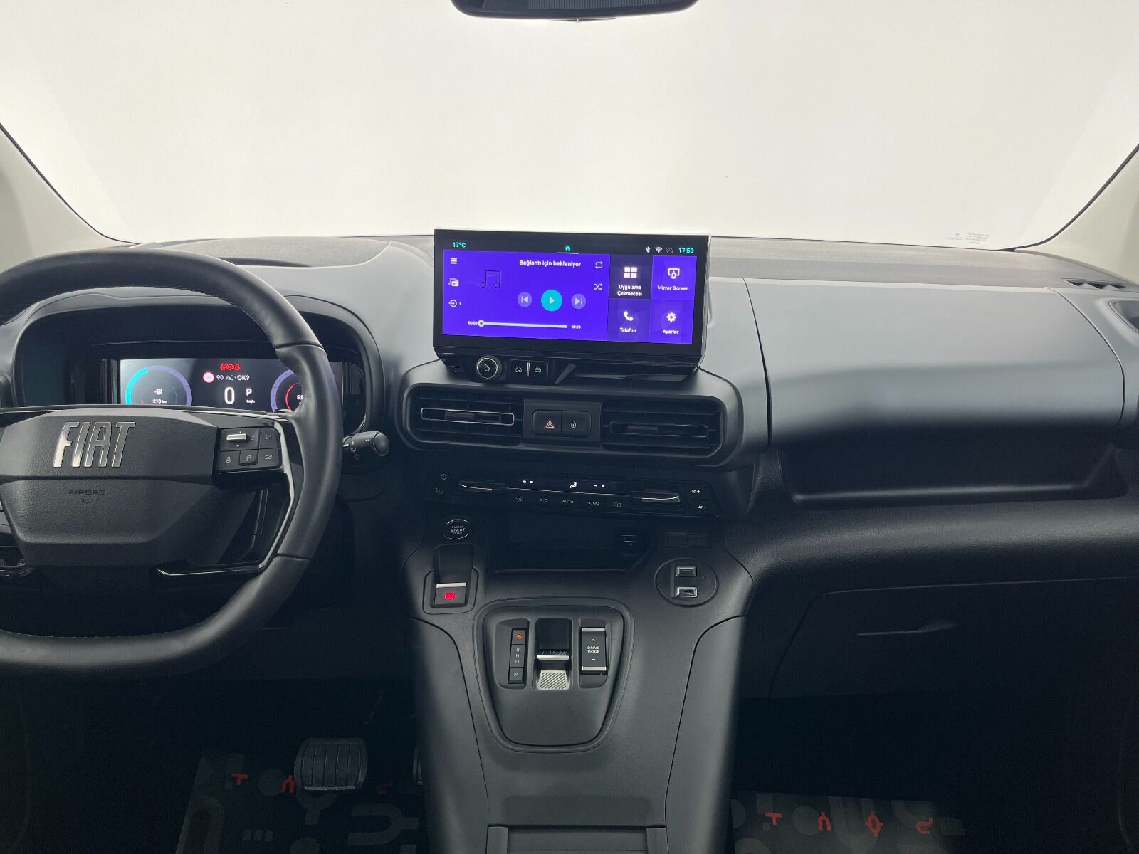 Fiat Doblo Combi 1.5 BlueHDI Premio Plus Otomatik - 2025 - Detay