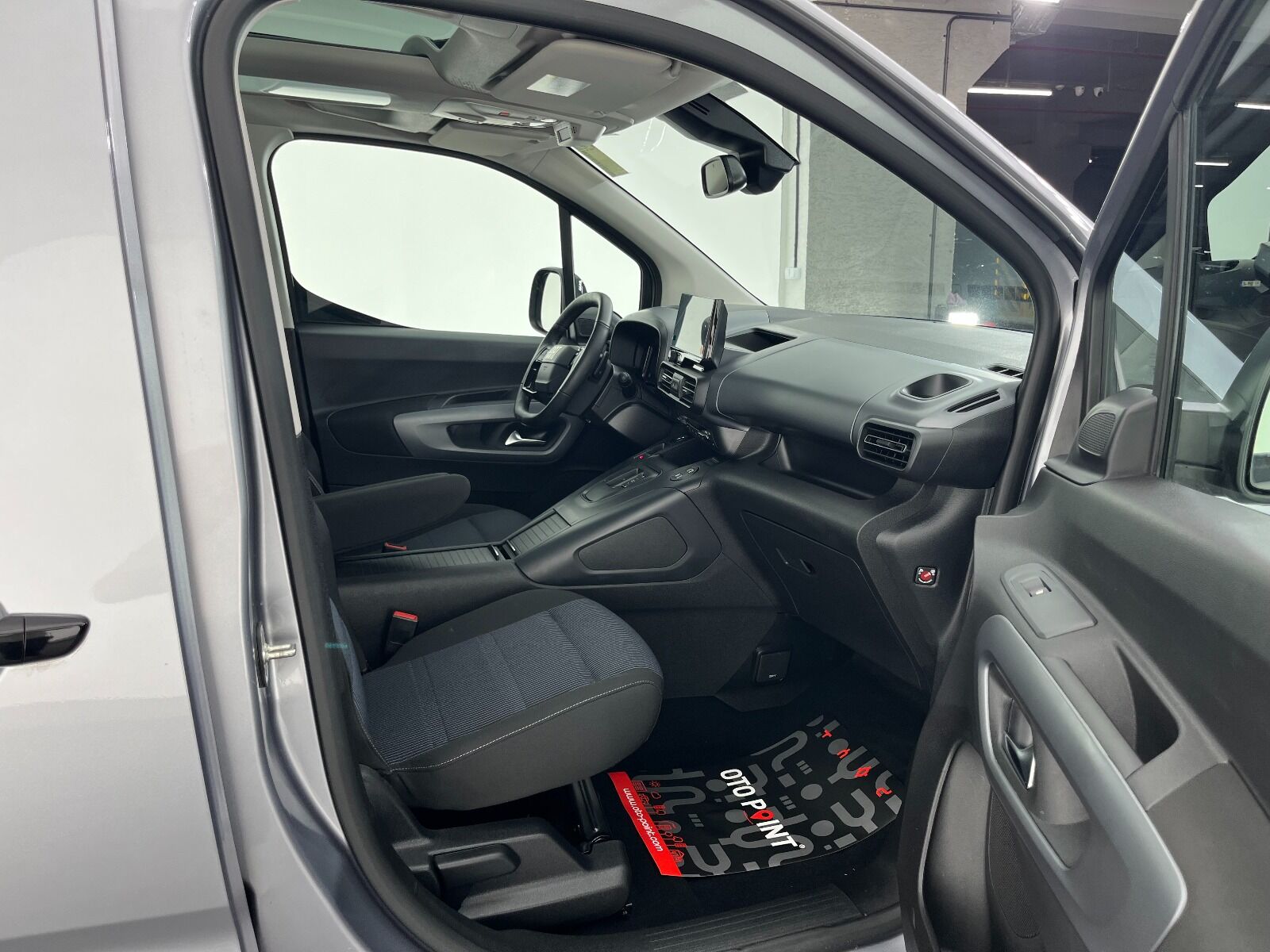 Fiat Doblo Combi 1.5 BlueHDI Premio Plus Otomatik - 2025 - Detay