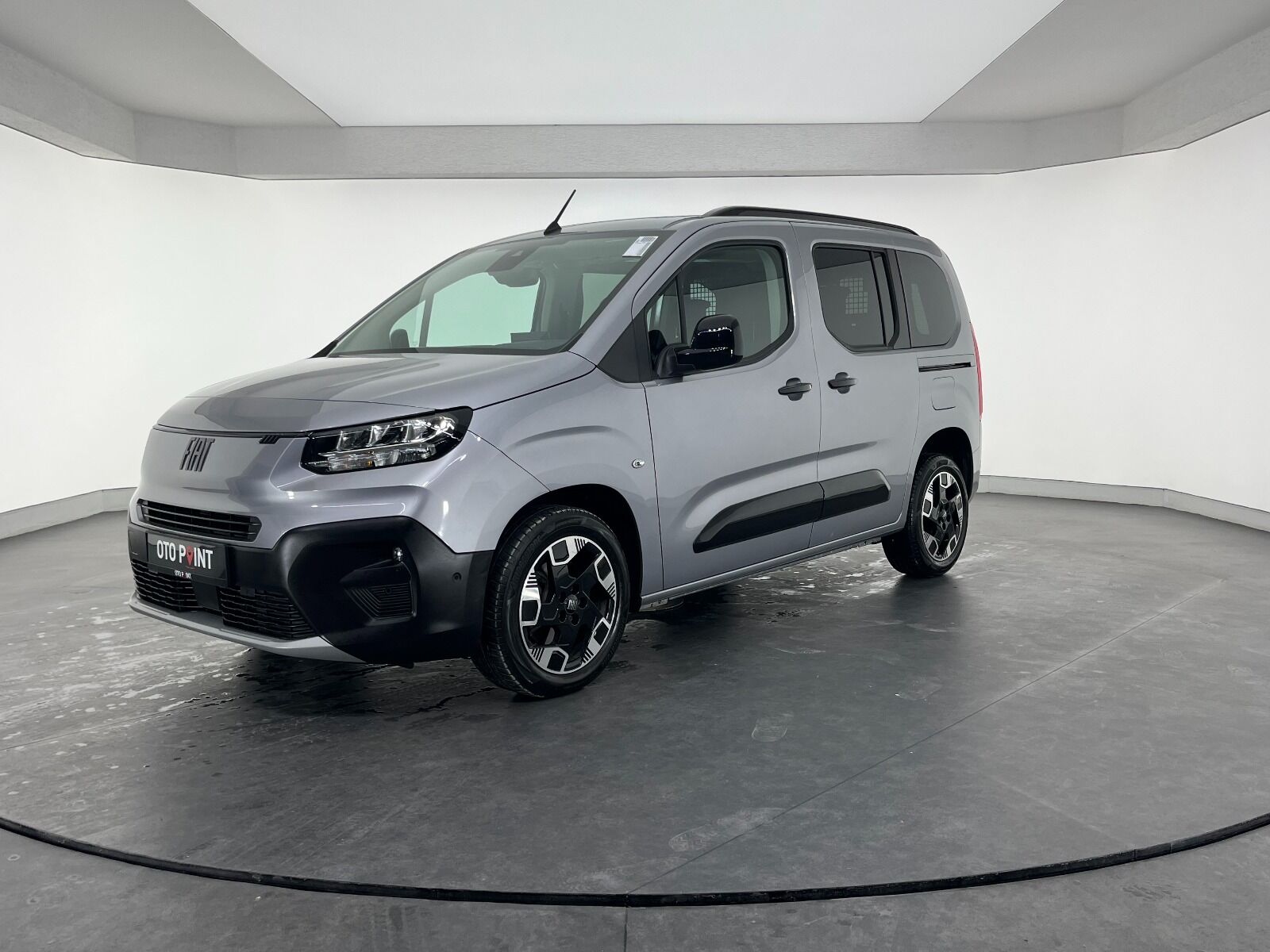 Fiat Doblo Combi 1.5 BlueHDI Premio Plus Otomatik - 2025 - Detay