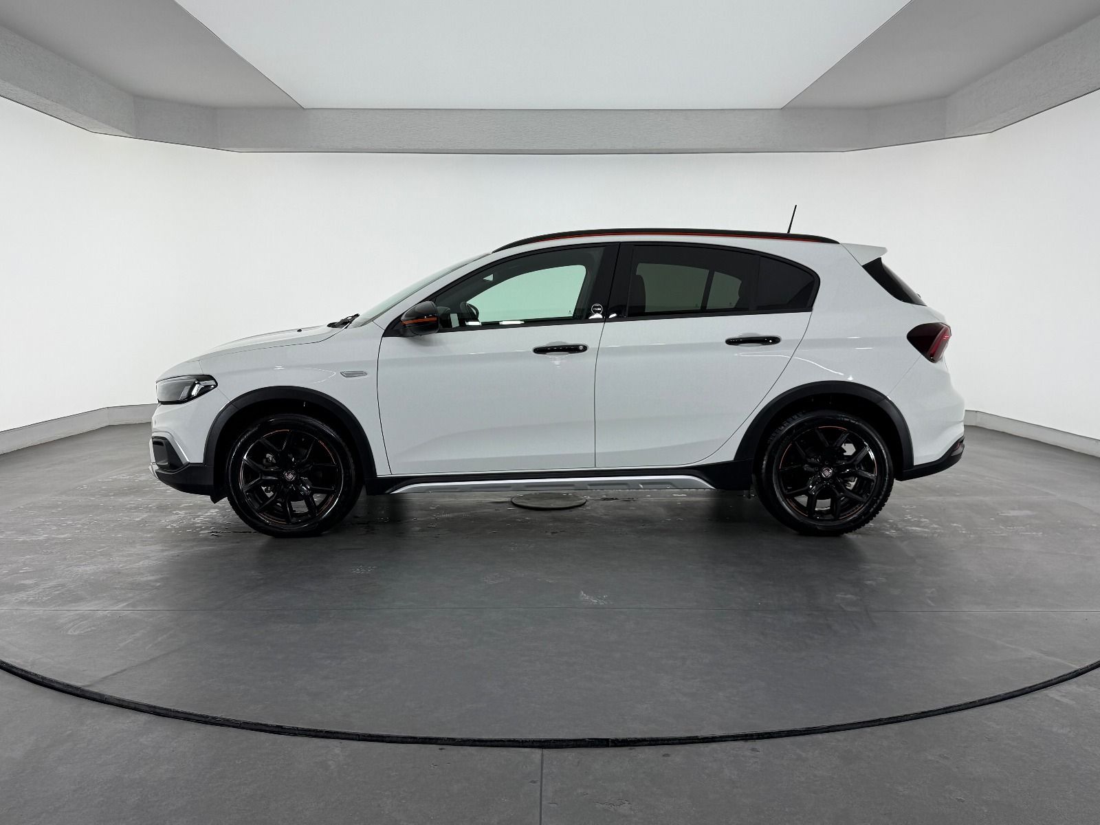 Fiat Egea Cross 1.6 MultiJet Limited GSR DCT TRCN+ - 2025 - Detay