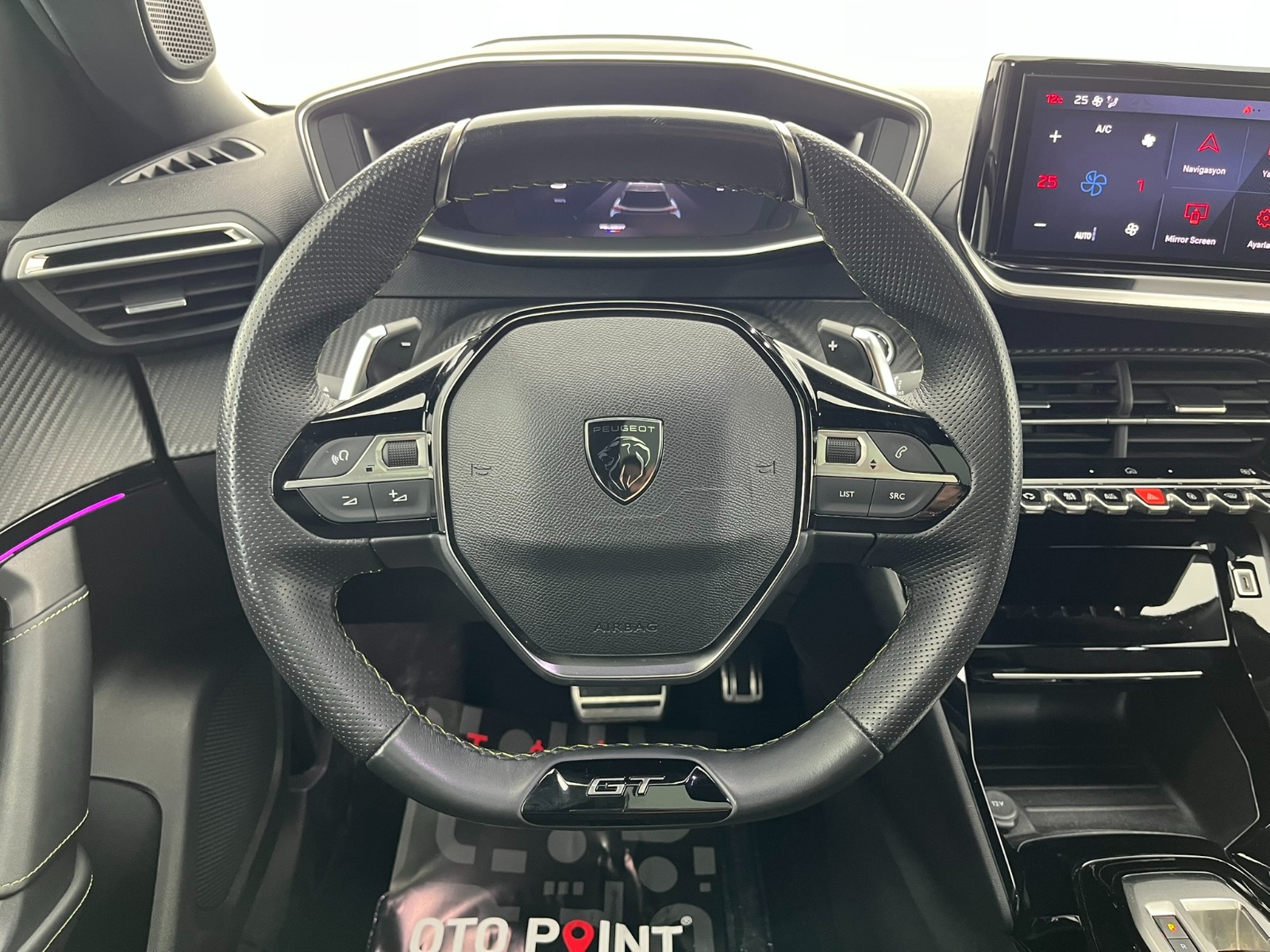 Peugeot 2008 Crossover 1.2 PureTech GT EAT8 - 2024 - Detay