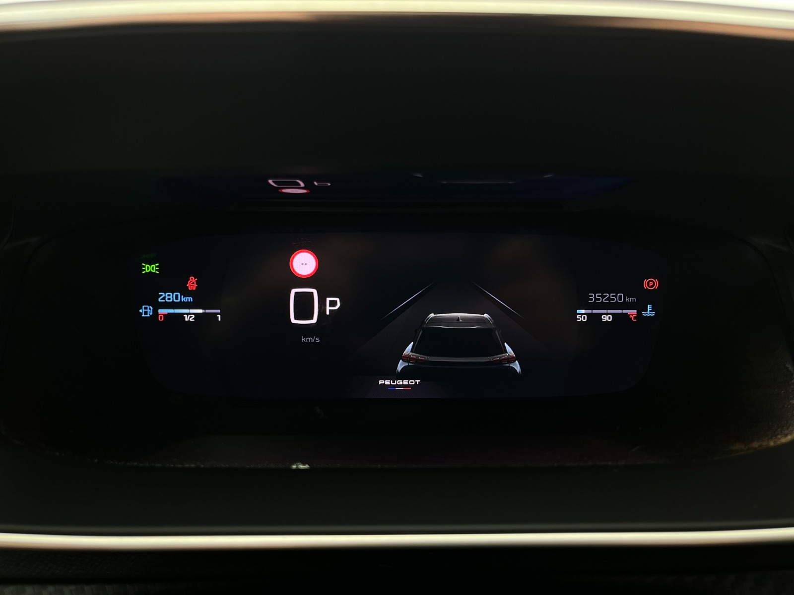 Peugeot 2008 Crossover 1.2 PureTech GT EAT8 - 2024 - Detay