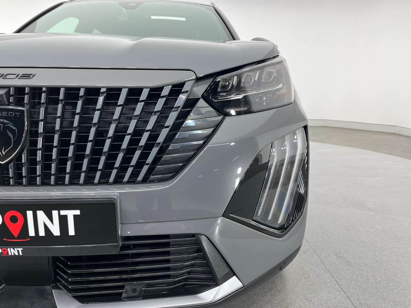 Peugeot 2008 Crossover 1.2 PureTech GT EAT8 - 2024 - Detay