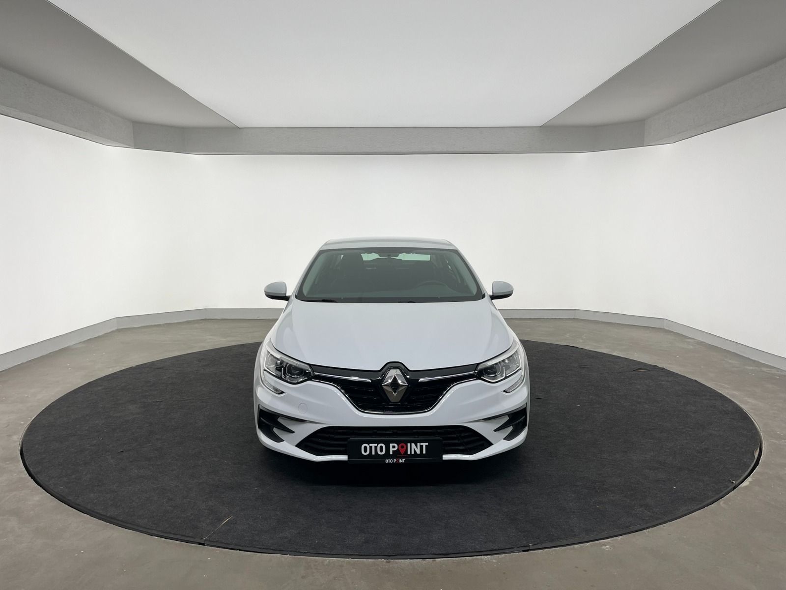 Renault Megane Sedan 1.3 TCe Joy EDC - 2021