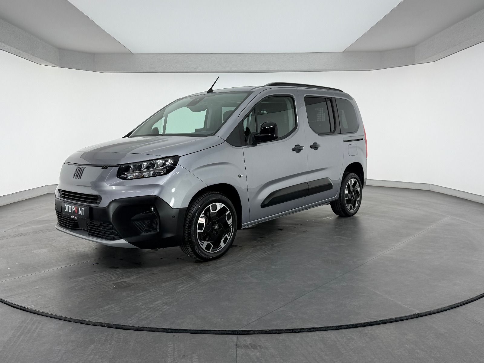 Fiat Doblo Combi 1.5 BlueHDİ Premio Plus - 2025 - Detay