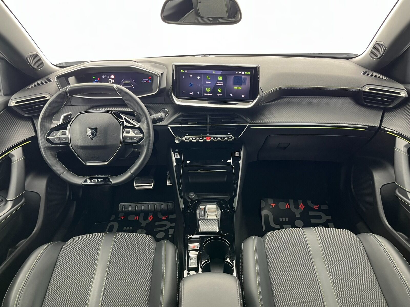 Peugeot 2008 1.2 PureTech GT EAT8 - 2025 - Detay