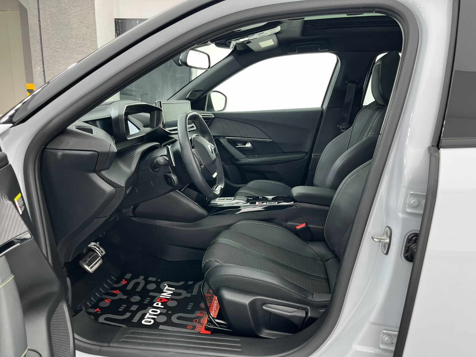 Peugeot 2008 1.2 PureTech GT EAT8 - 2025 - Detay