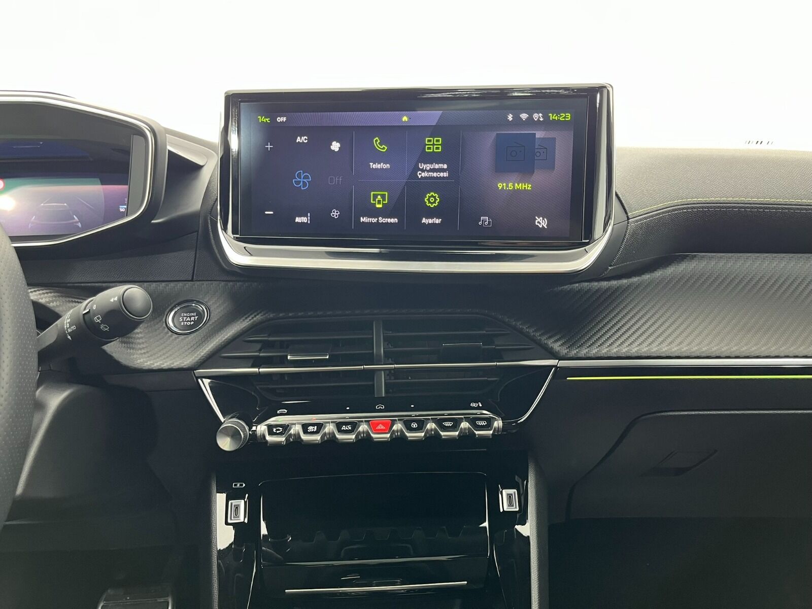 Peugeot 2008 1.2 PureTech GT EAT8 - 2025 - Detay