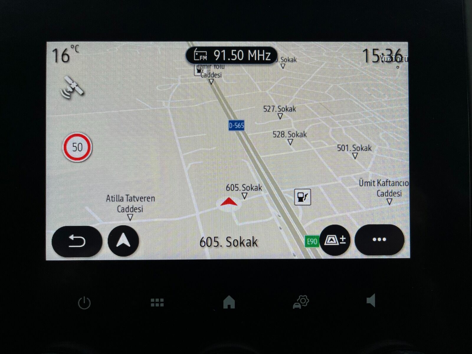 Renault Megane Sedan 1.5 Blue DCI Icon EDC - 2024 - Detay