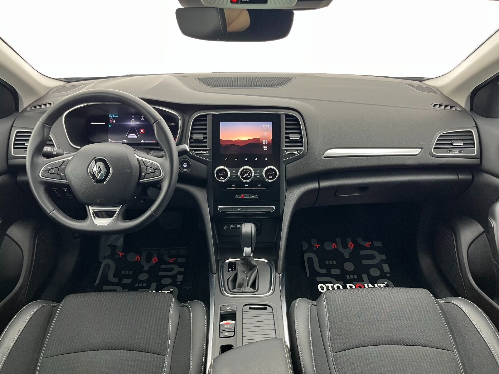 Renault Megane Sedan 1.5 Blue DCI Icon EDC - 2024 - Detay