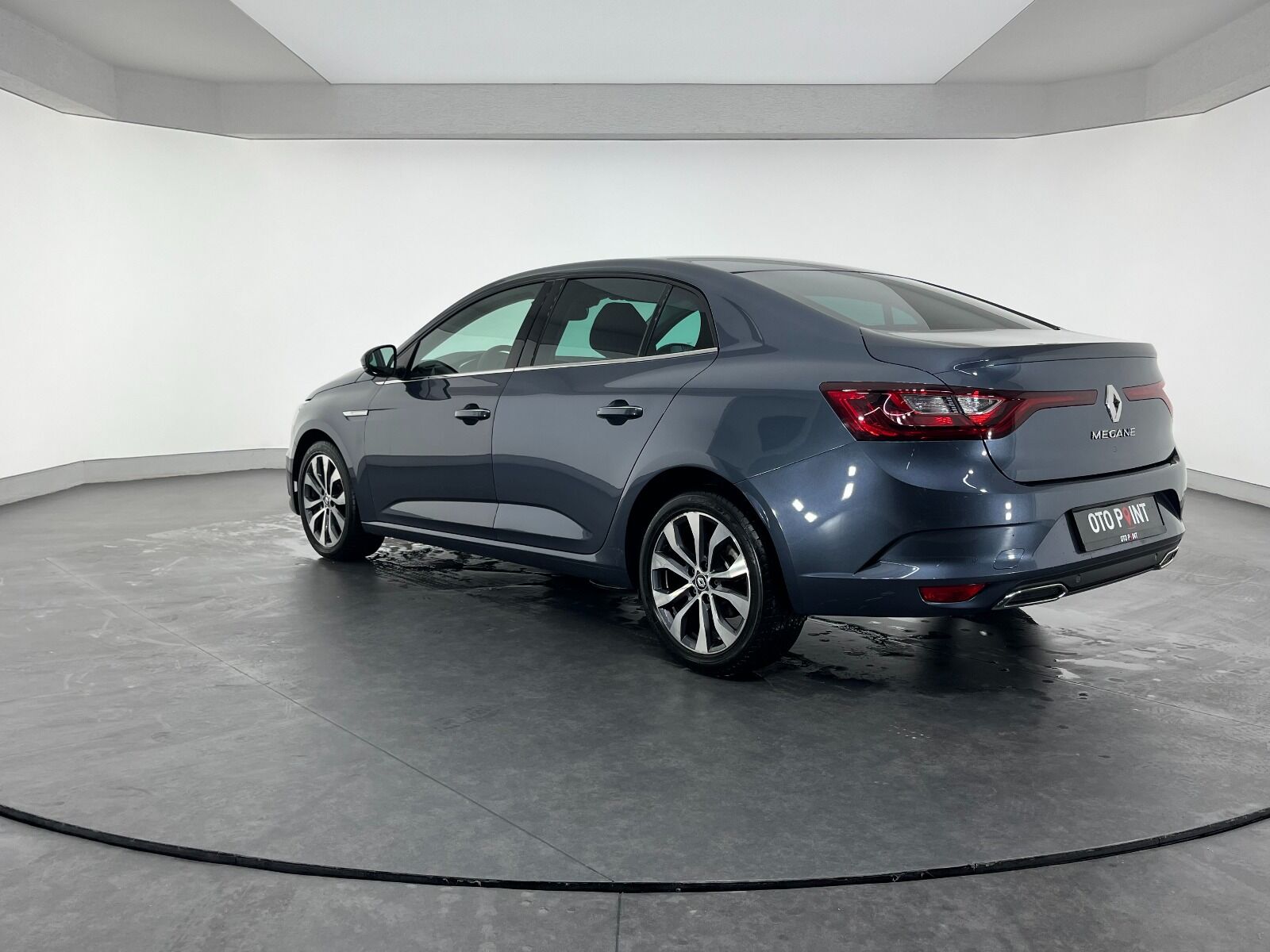 Renault Megane Sedan 1.5 Blue DCI Icon EDC - 2024 - Detay