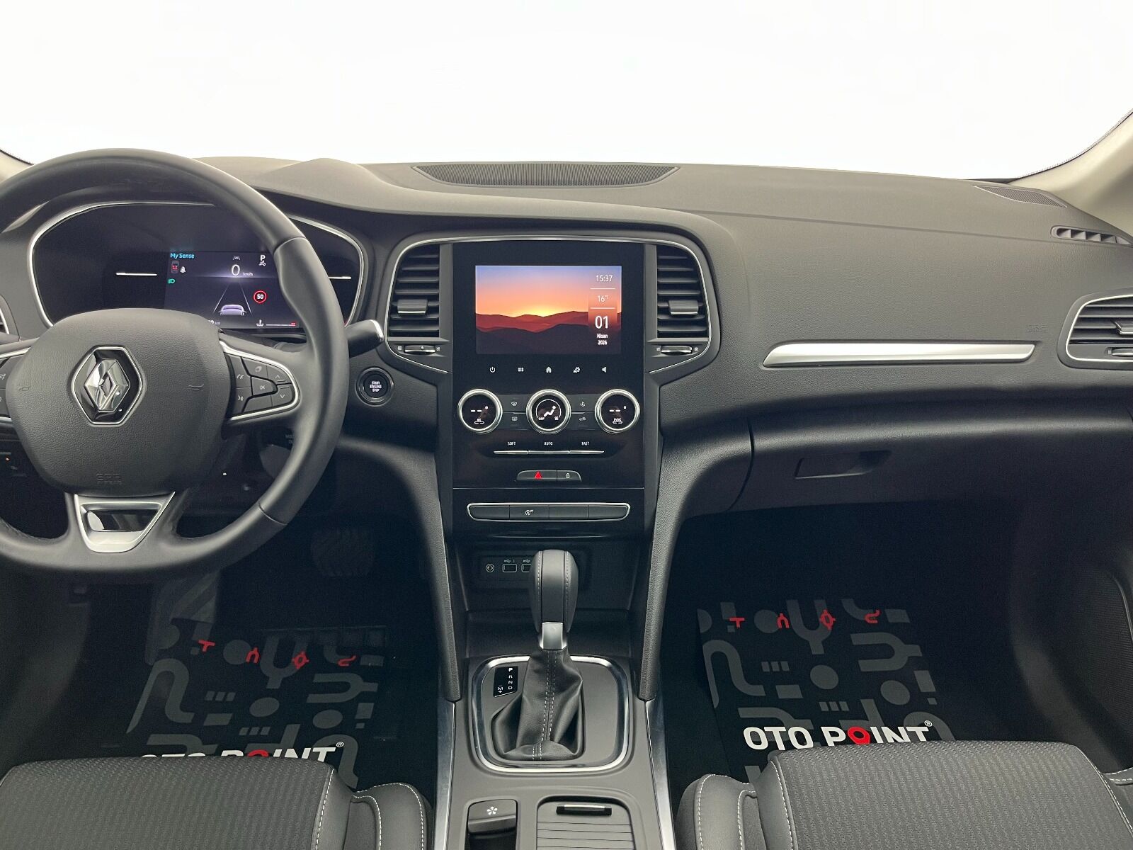 Renault Megane Sedan 1.5 Blue DCI Icon EDC - 2024 - Detay