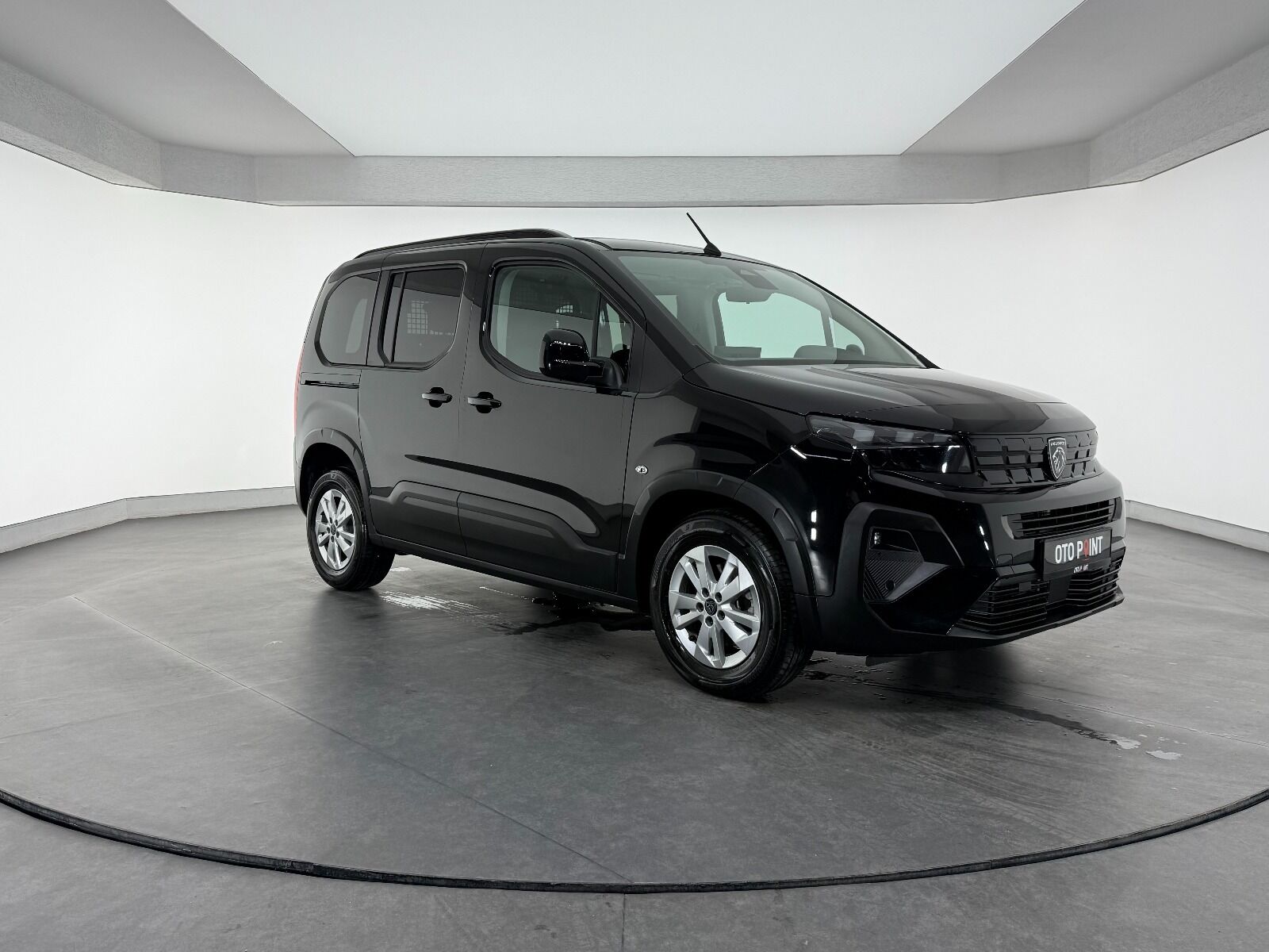 Peugeot Rifter 1.5 BlueHDI Allure EAT8 - 2026 - Detay