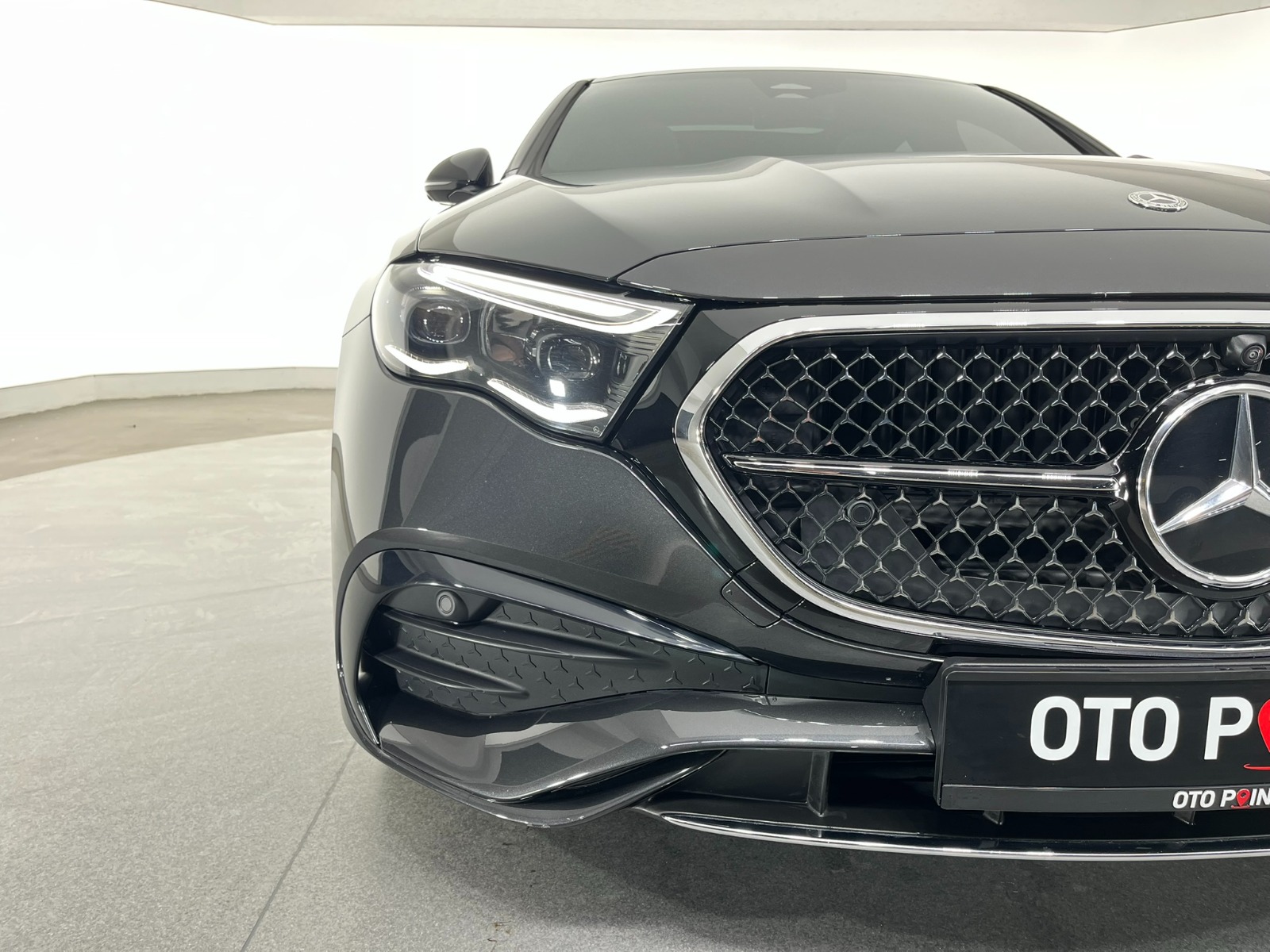 Mercedes-Benz E Sedan 220d 4Matic Edition1 AMG 9G-Tronic - 2023 - Detay