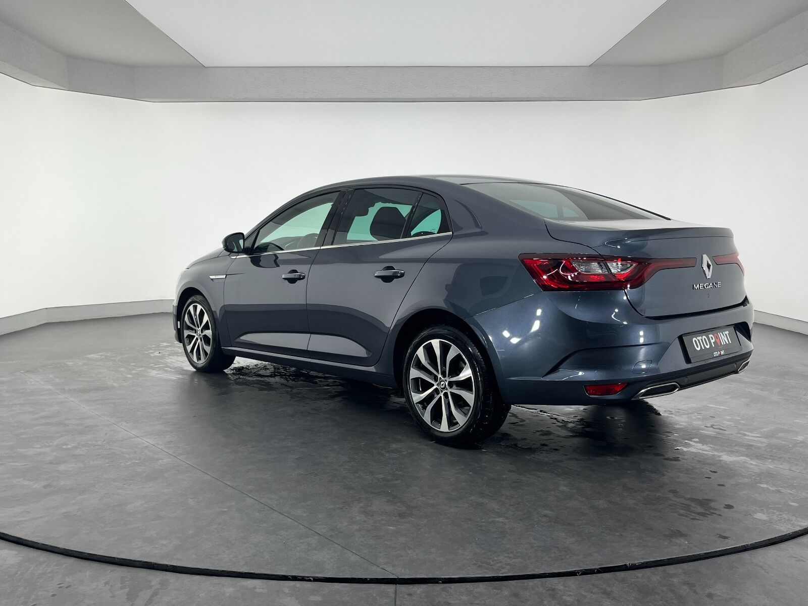 Renault Megane Sedan 1.5 Blue DCI Icon EDC - 2024 - Detay