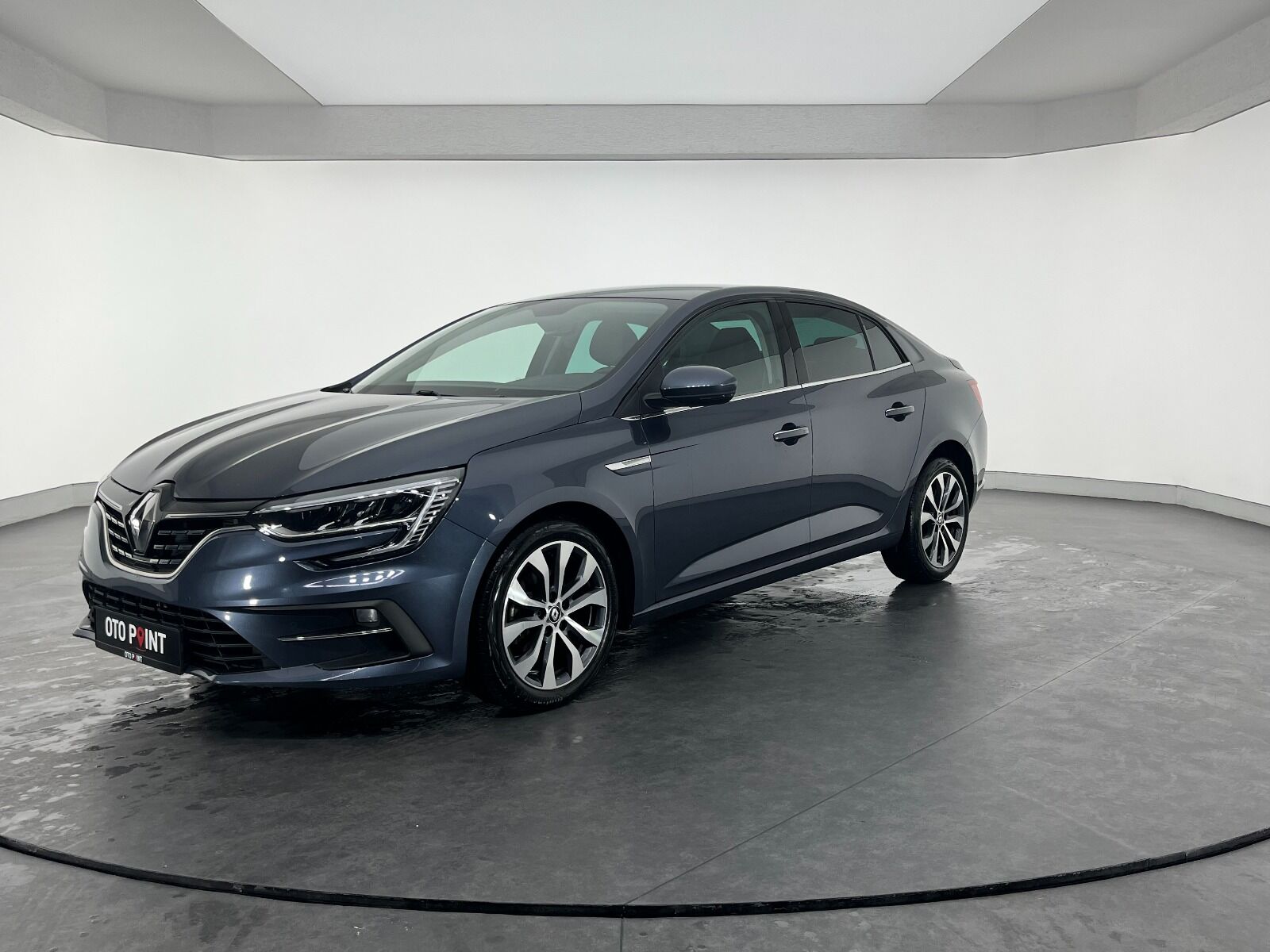 Renault Megane Sedan 1.5 Blue DCI Icon EDC - 2024 - Detay