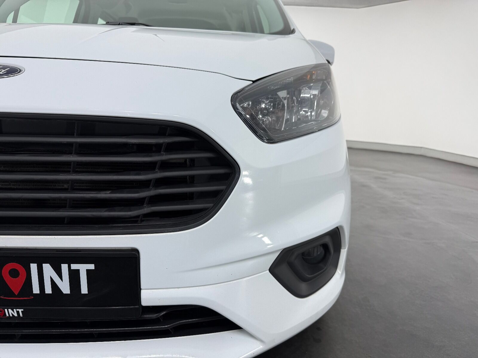 Ford Tourneo Courier 1.5 TDCI Deluxe - 2023 - Detay