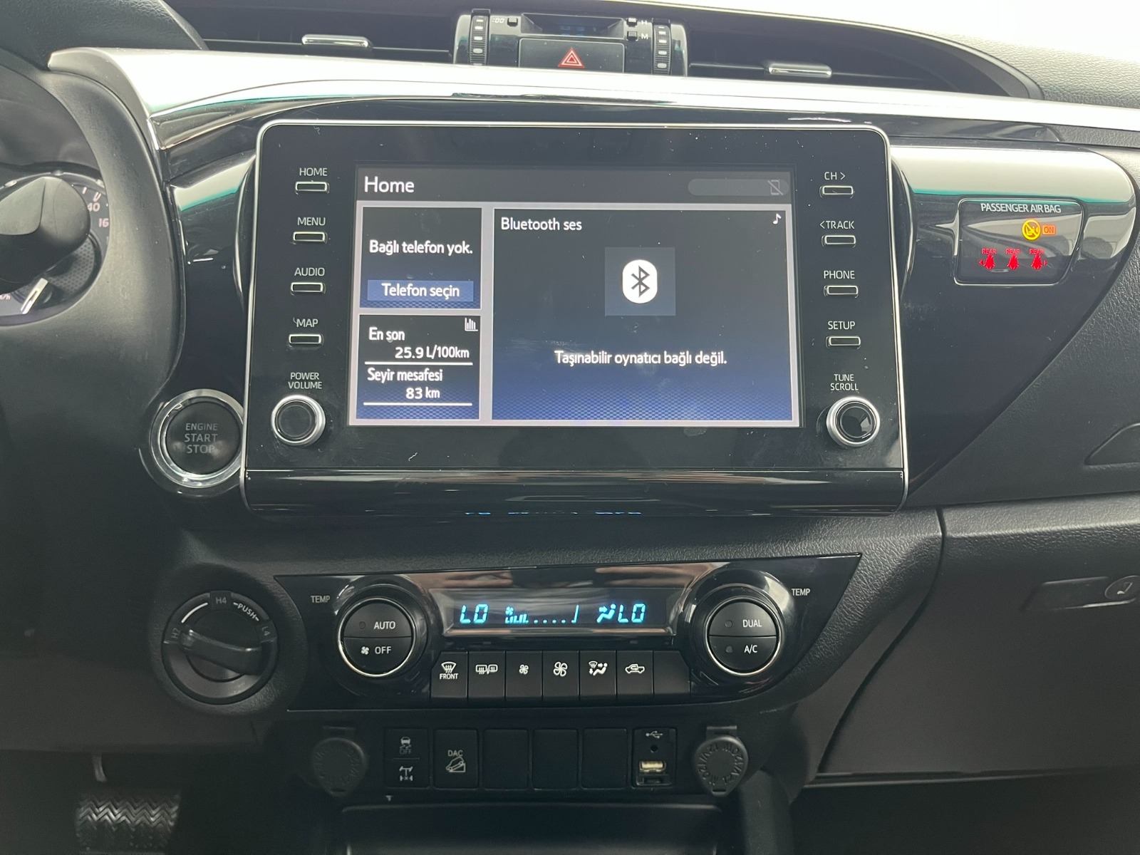 Toyota Hi-Lux Çift Kabin Pick-Up 2.4 D-4D 4x4 Hi-Cruiser Otomatik - 2022 - Detay