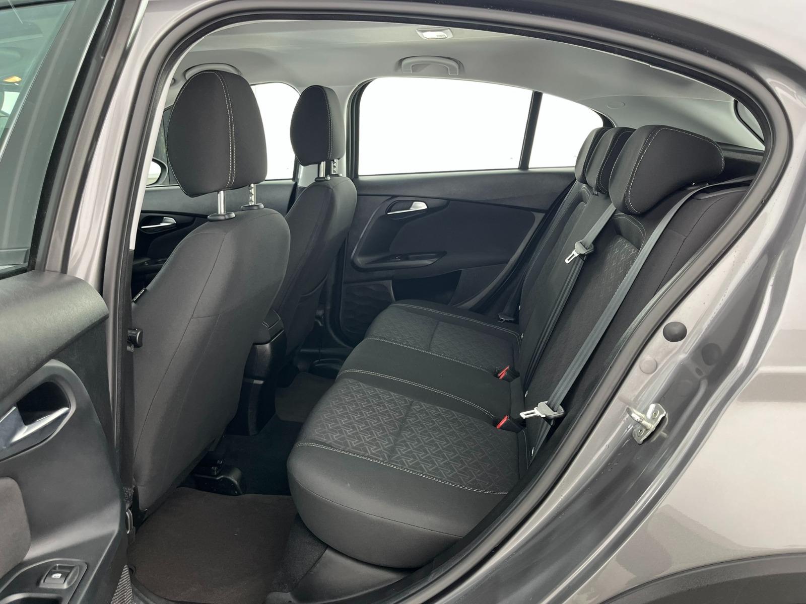 Fiat Egea Cross 1.6 MultiJet Urban GSR Traction+ DCT - 2024 - Detay