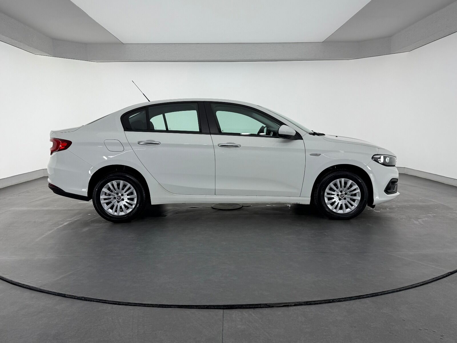 Fiat Egea 1.6 MultiJet Easy DCT - 2023 - Detay