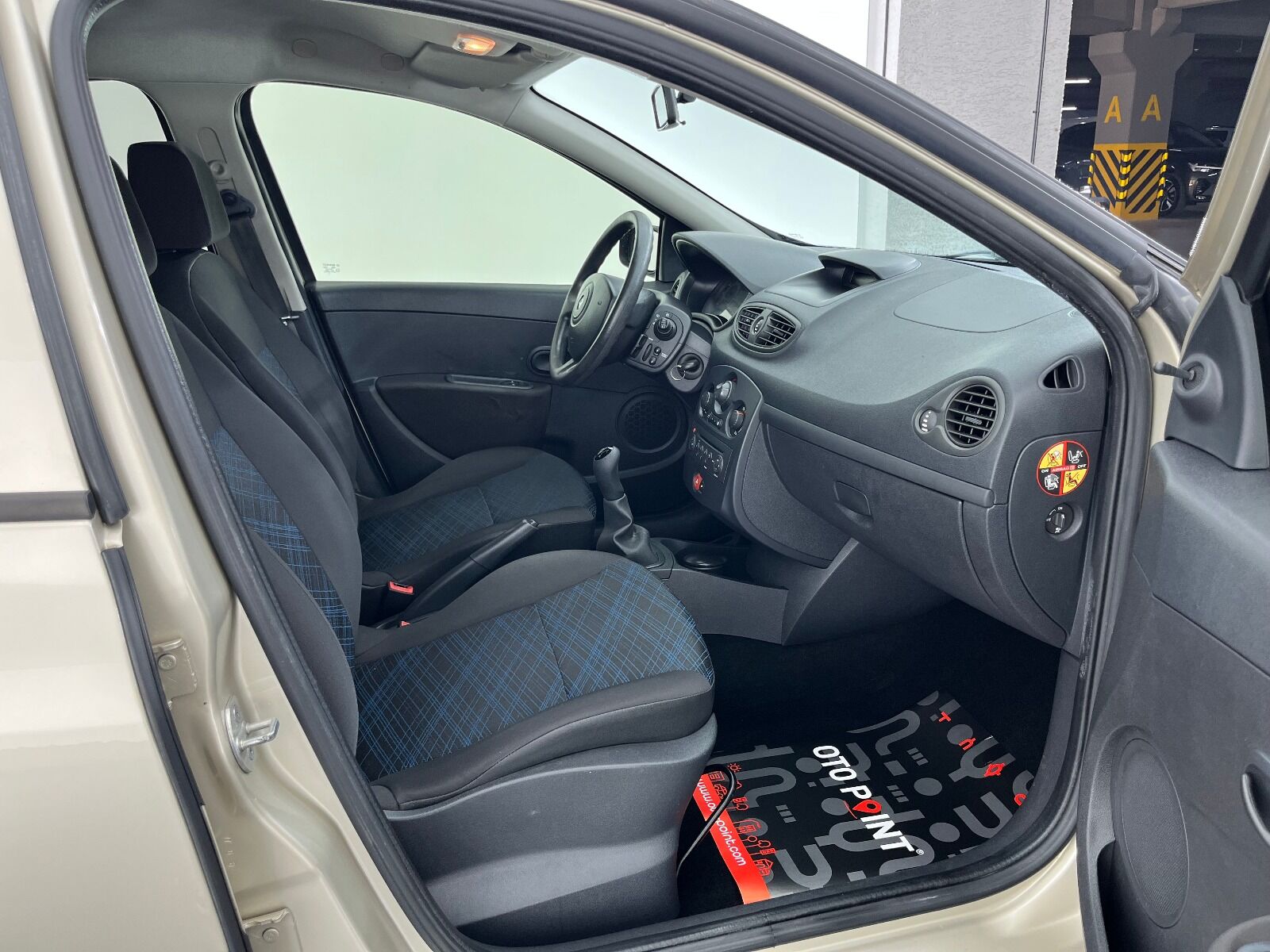 Renault Clio 1.2 16V Authentique - 2008 - Detay