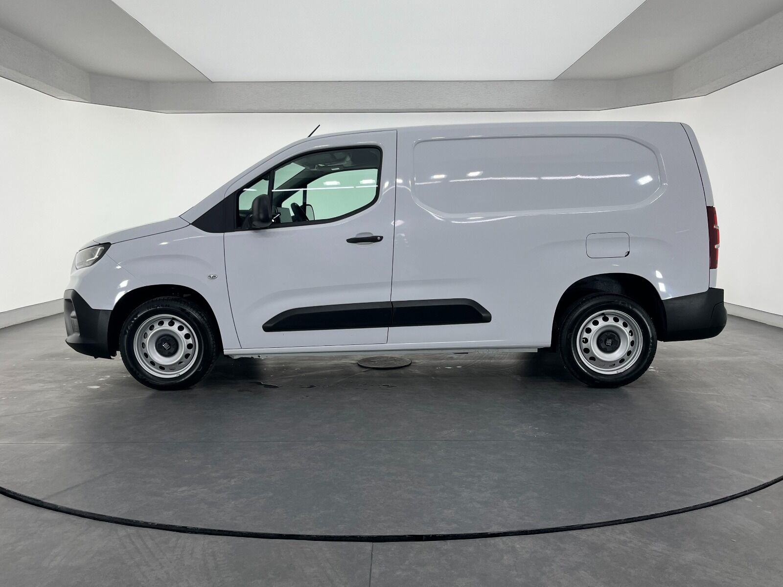Fiat Doblo Cargo 1.5 BlueHDİ Maxi - 2025 - Detay