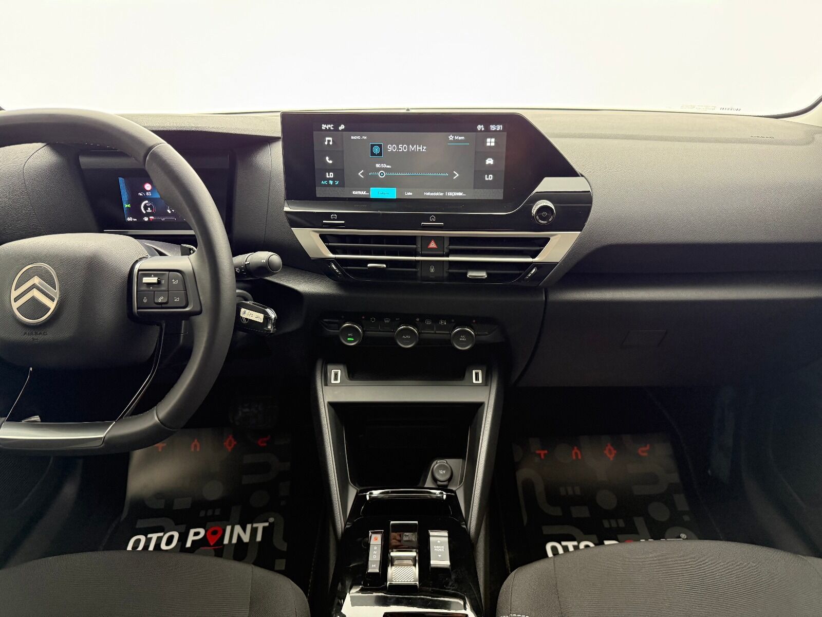 Citroen C4 X 1.2 Puretech You EAT8 - 2025 - Detay