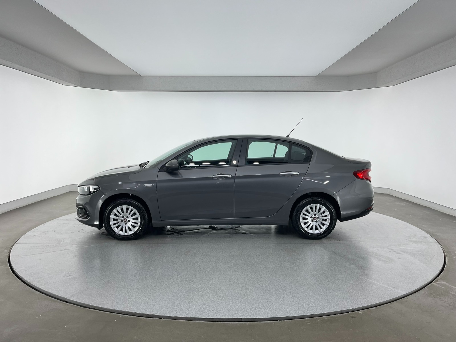 Fiat Egea Sedan 1.6 MultiJet Easy DCT - 2023 - Detay