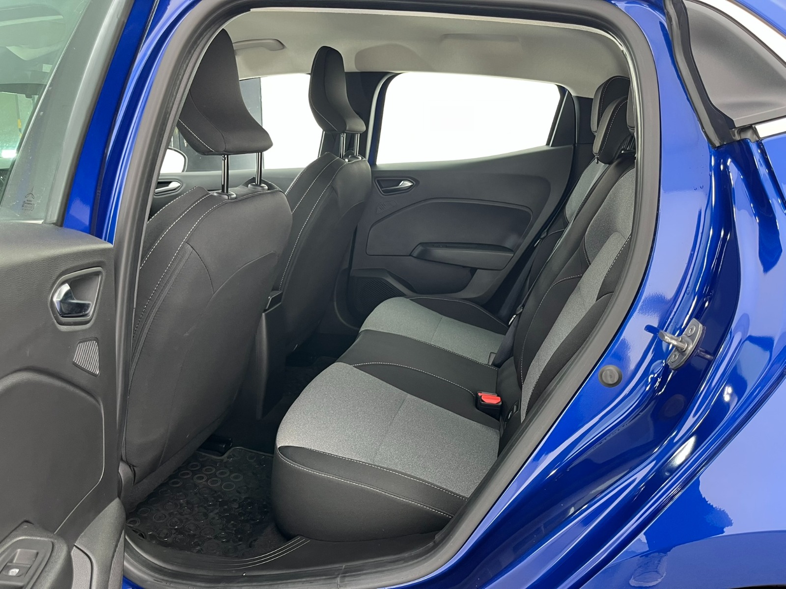 Renault Clio Hatchback 1.0 TCe Evolution X-Tronic - 2024 - Detay