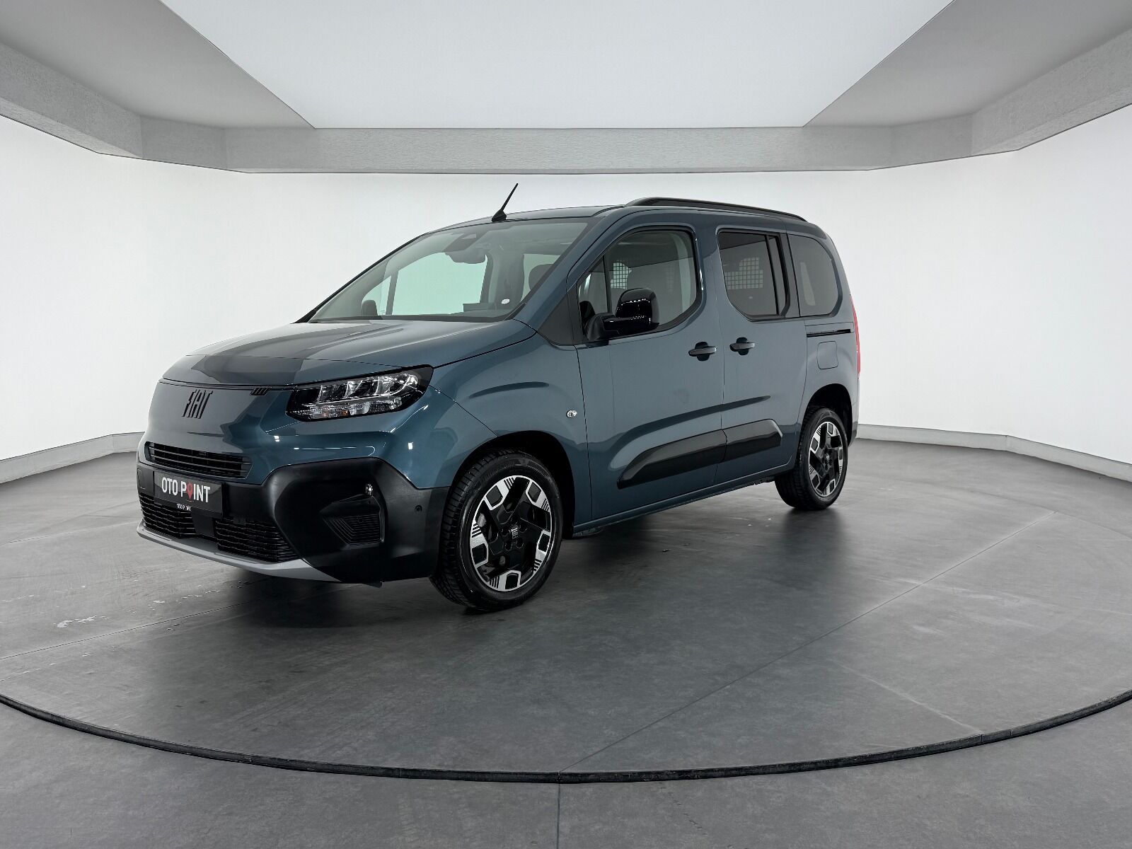 Fiat Doblo Combi 1.5 BlueHDİ Premio Plus - 2025 - Detay