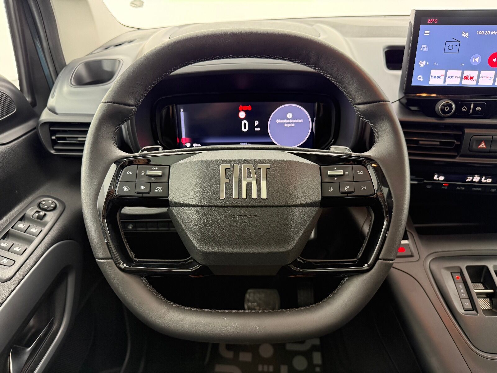 Fiat Doblo Combi 1.5 BlueHDİ Premio Plus - 2025 - Detay