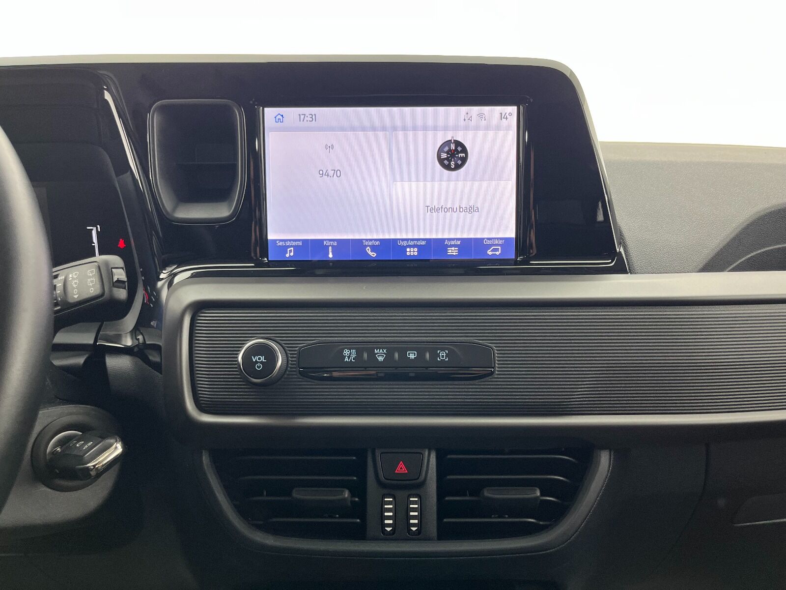 Ford Tourneo Courier Kombi 1.5 EcoBlue Deluxe - 2025 - Detay