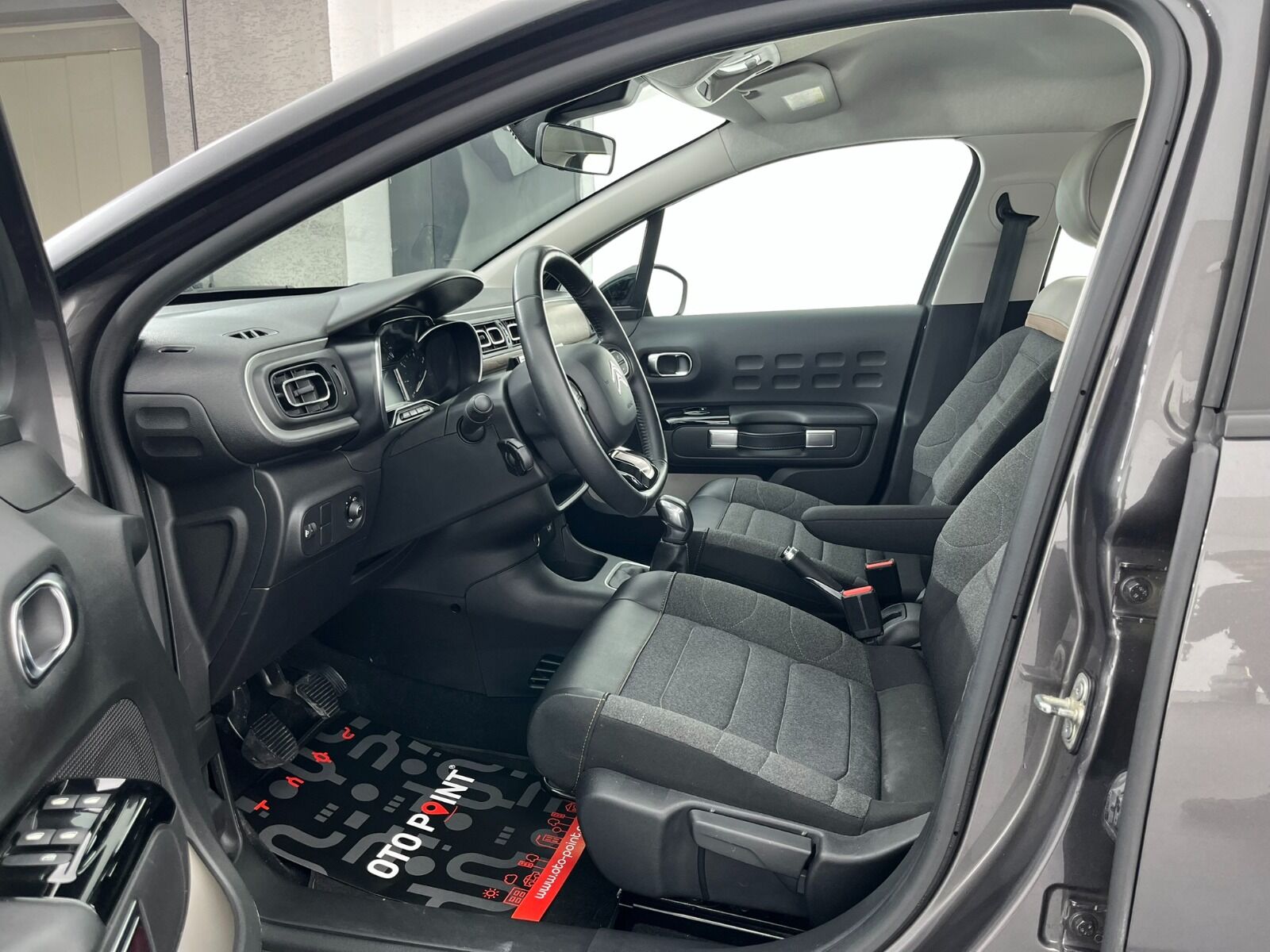 Citroen C3 1.2 PureTech Feel Bold - 2024 - Detay