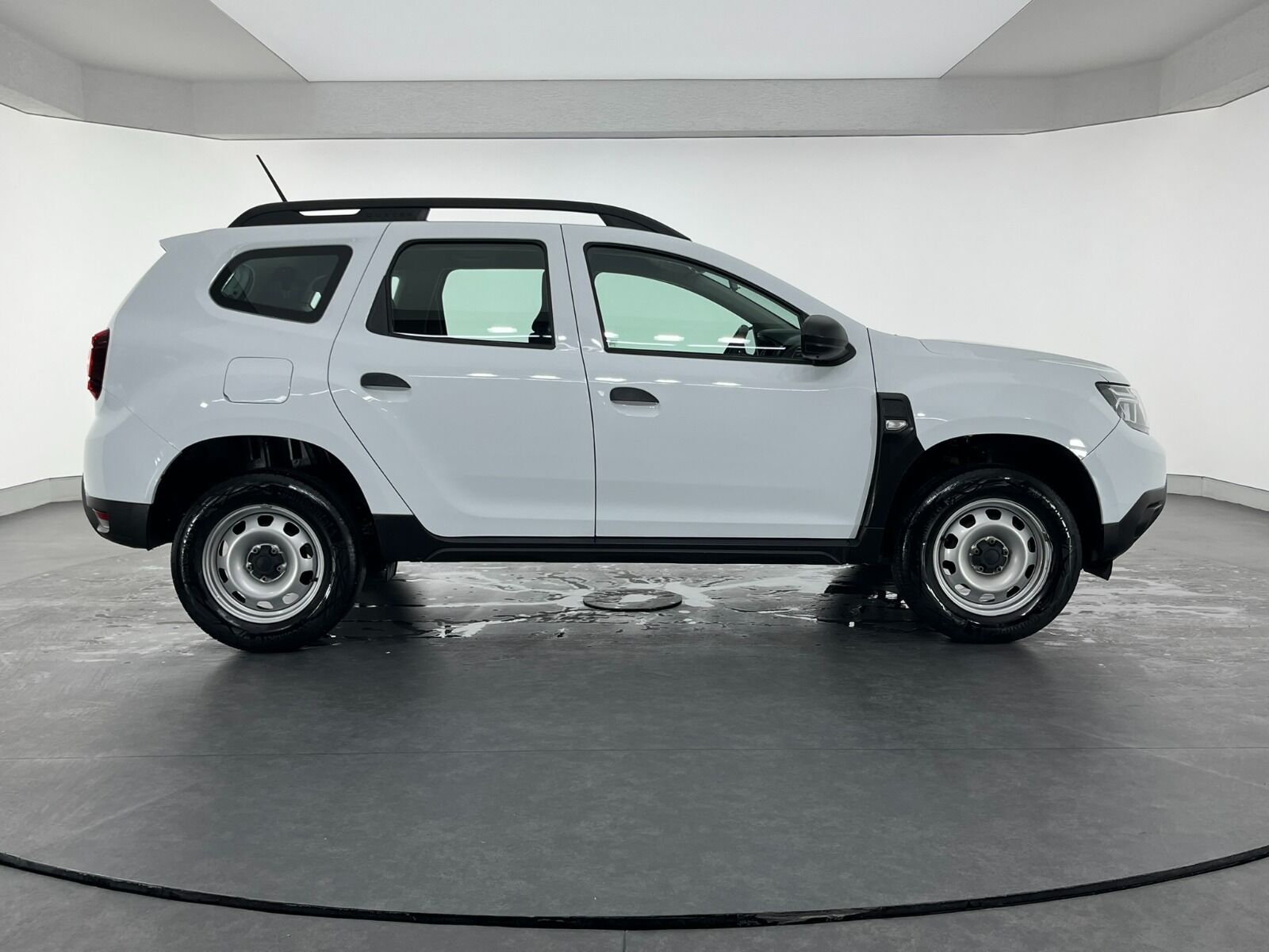 Dacia Duster 1.3 Turbo Essential EDC 4X2 - 2023 - Detay