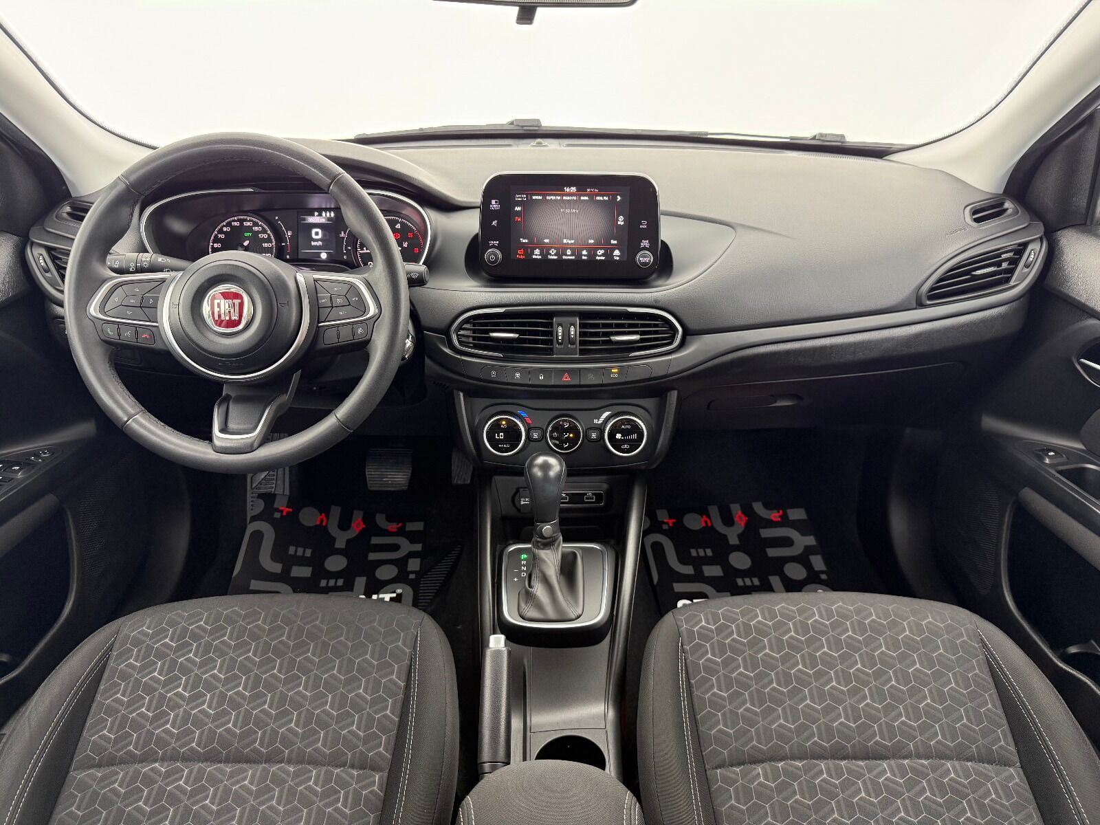 Fiat Egea Cross 1.6 Multijet Urban TRCTN+ GSR DCT - 2024 - Detay