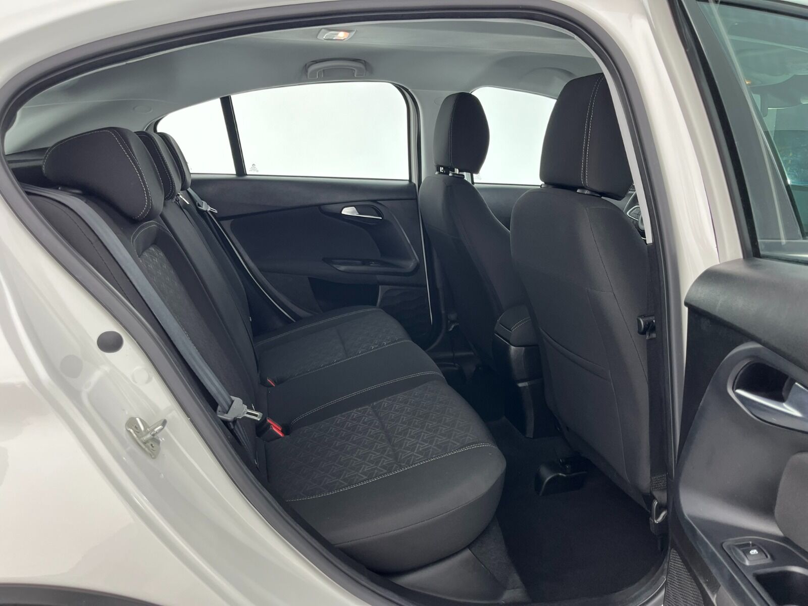 Fiat Egea Cross 1.6 MultiJet Urban GSR Traction+ DCT - 2024 - Detay