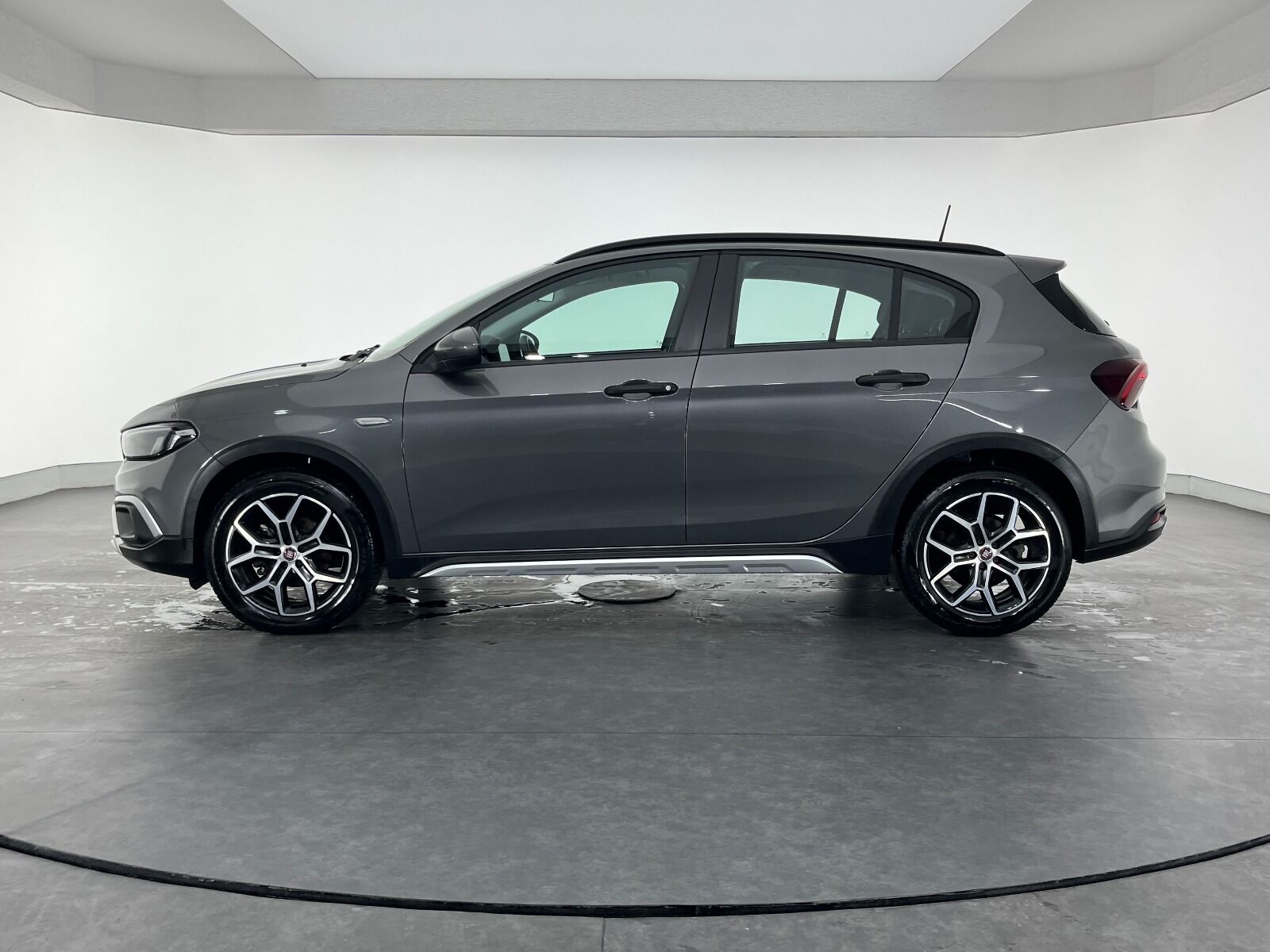 Fiat Egea Cross 1.6 MultiJet Urban GSR Traction+ DCT - 2024 - Detay