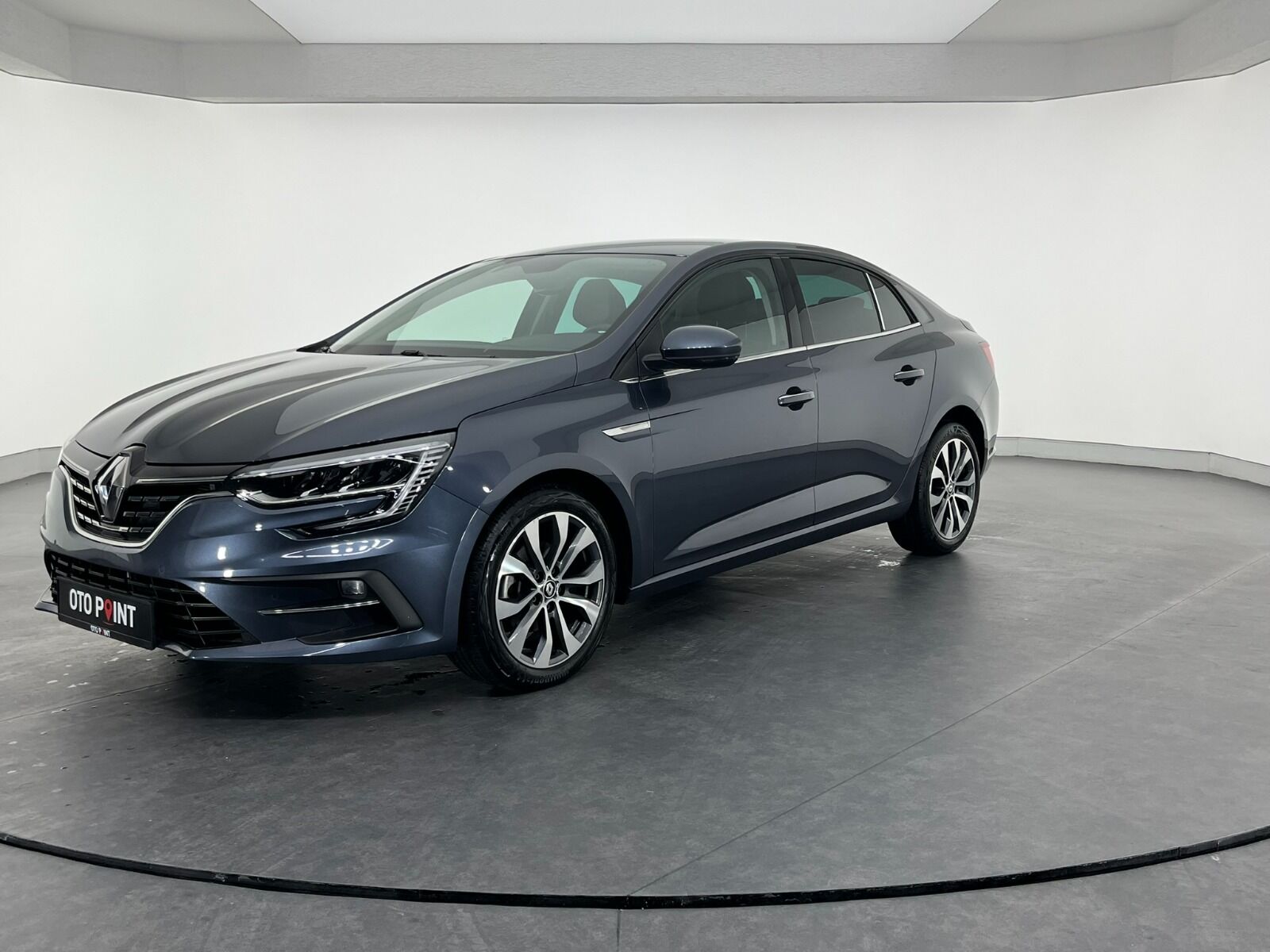 Renault Megane Sedan 1.5 Blue DCI Icon EDC - 2024 - Detay