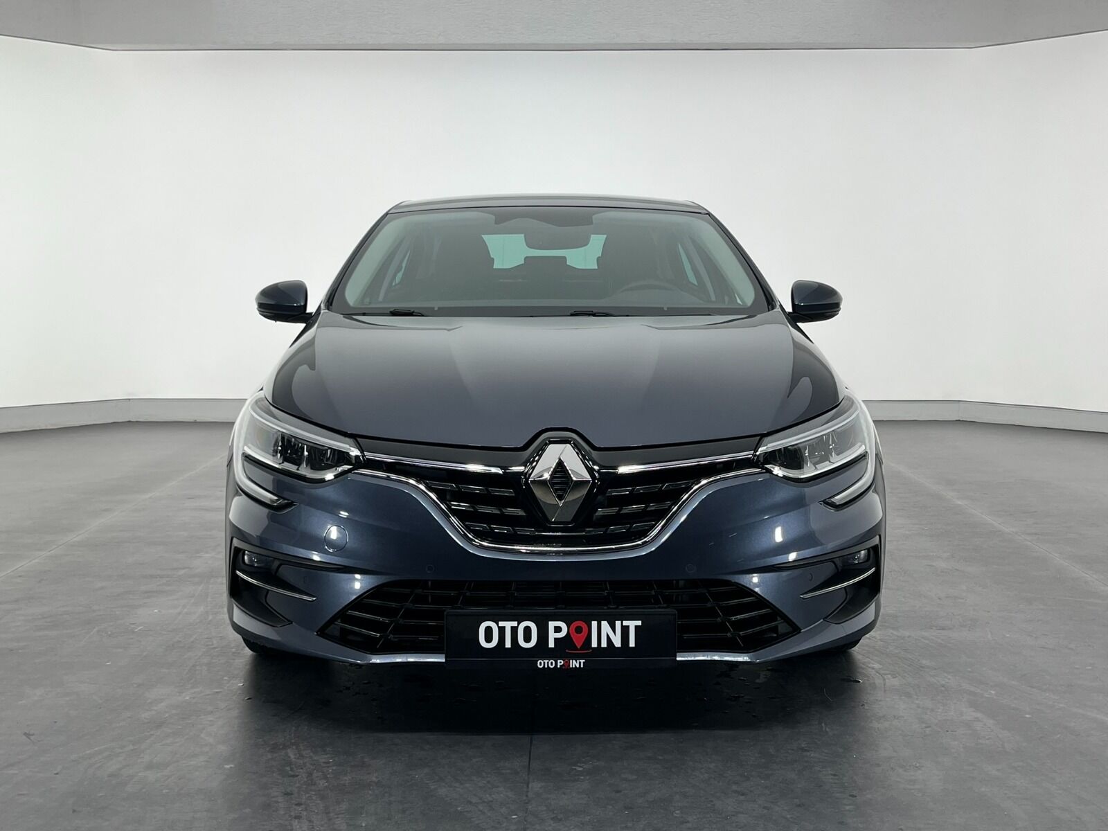 Renault Megane Sedan 1.5 Blue DCI Icon EDC - 2024