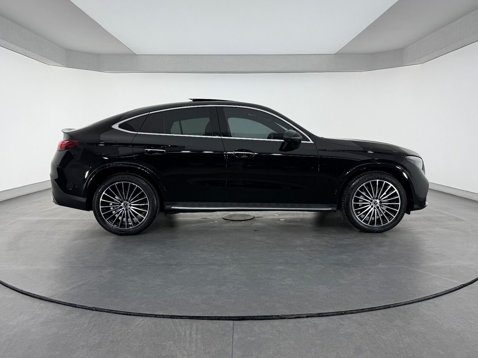 Mercedes-Benz GLC Coupe 180 AMG 9G-Tronic - 2024 - Detay
