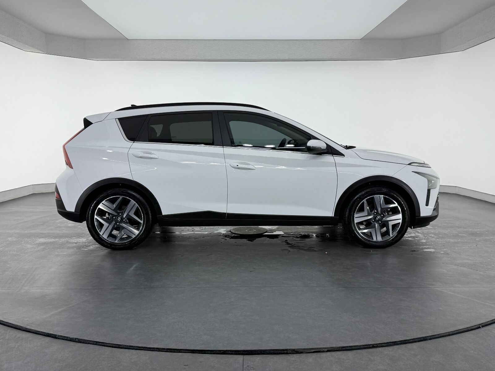 Hyundai Bayon 1.4MPI Elite - 2023 - Detay